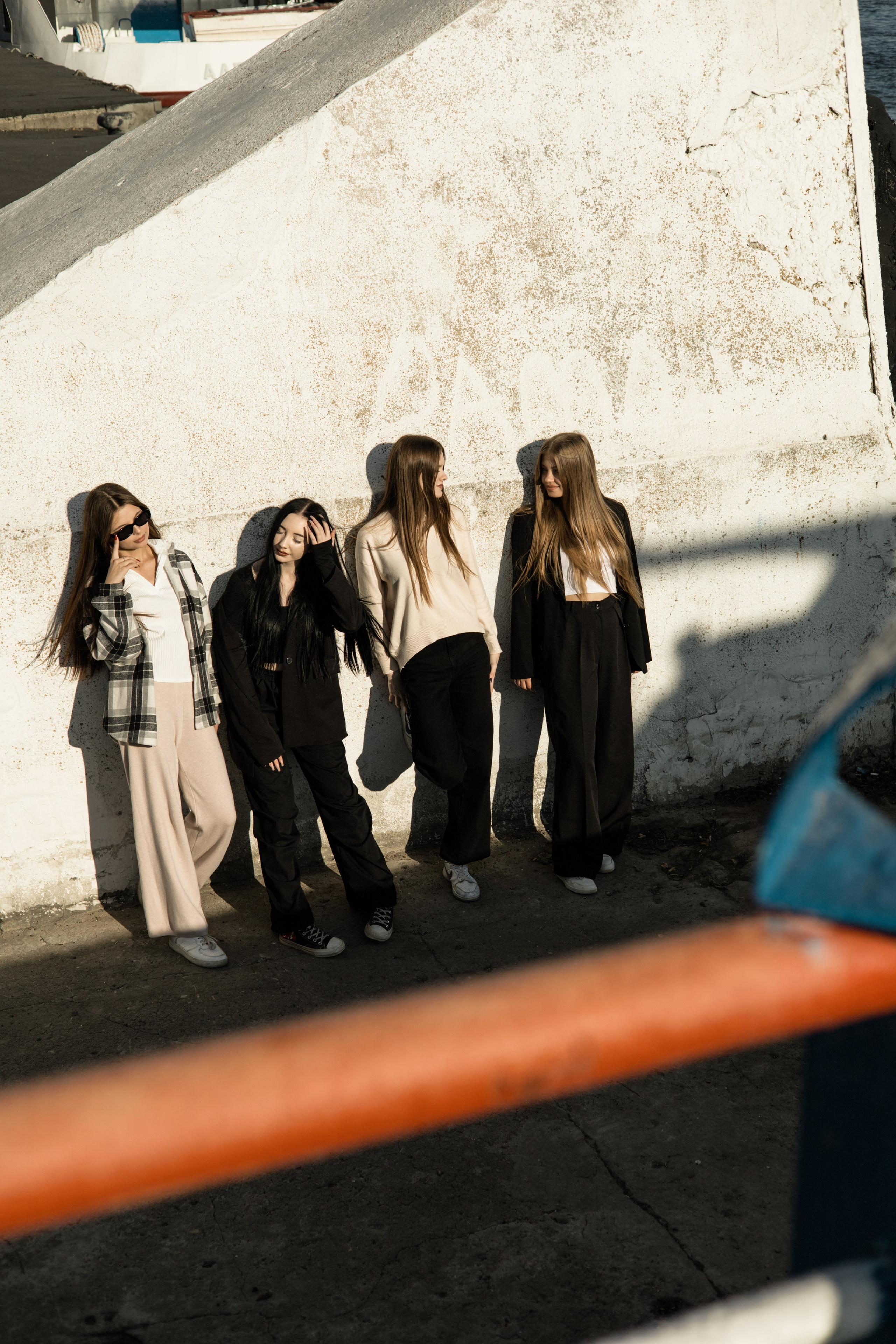 Фотосессия на выпускной альбом 11 класс Саратов. Выпускные альбомы Саратов Энгельс фотограф Титова Ирина