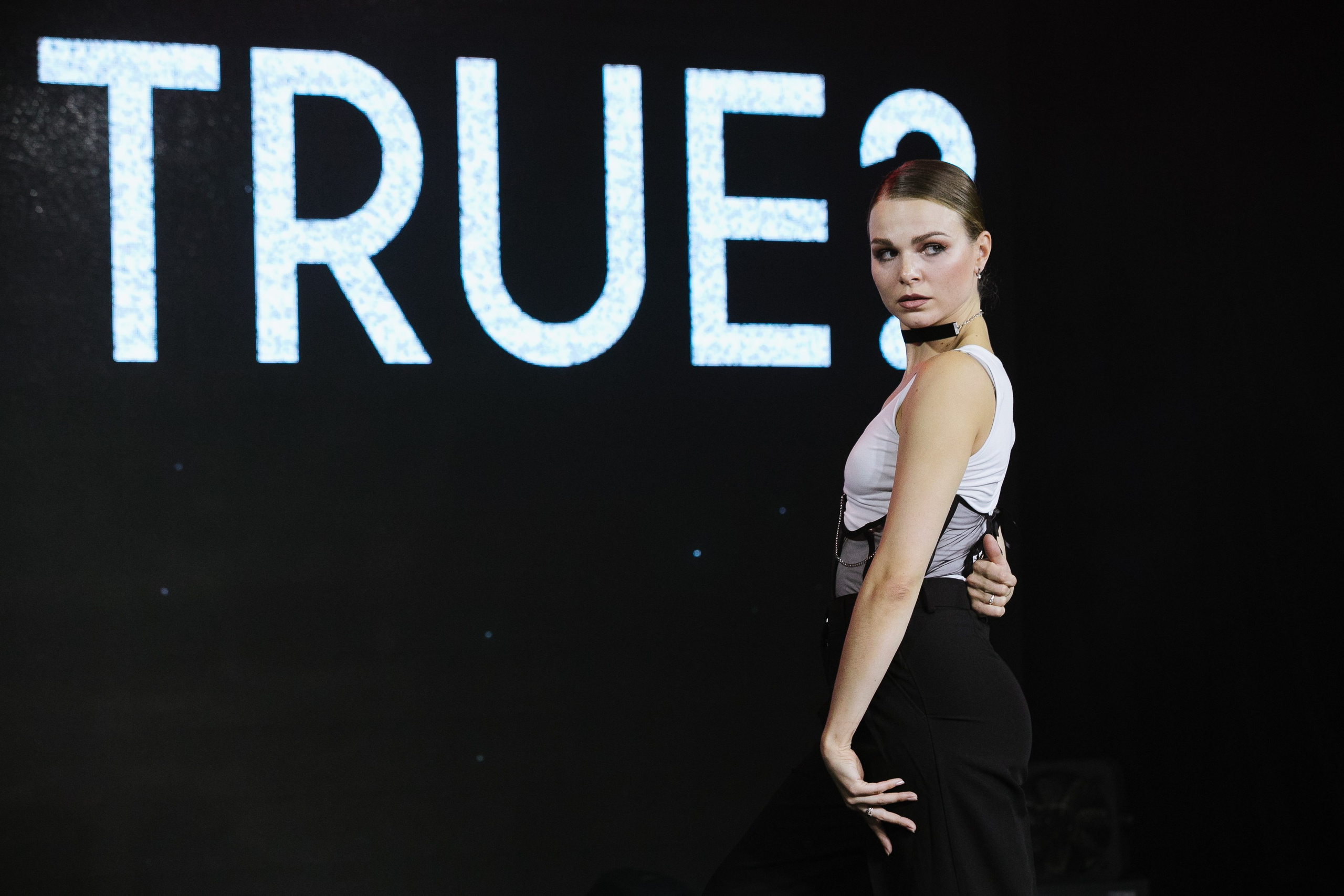 Выступления. VICTOR SAPOZHNIKOV