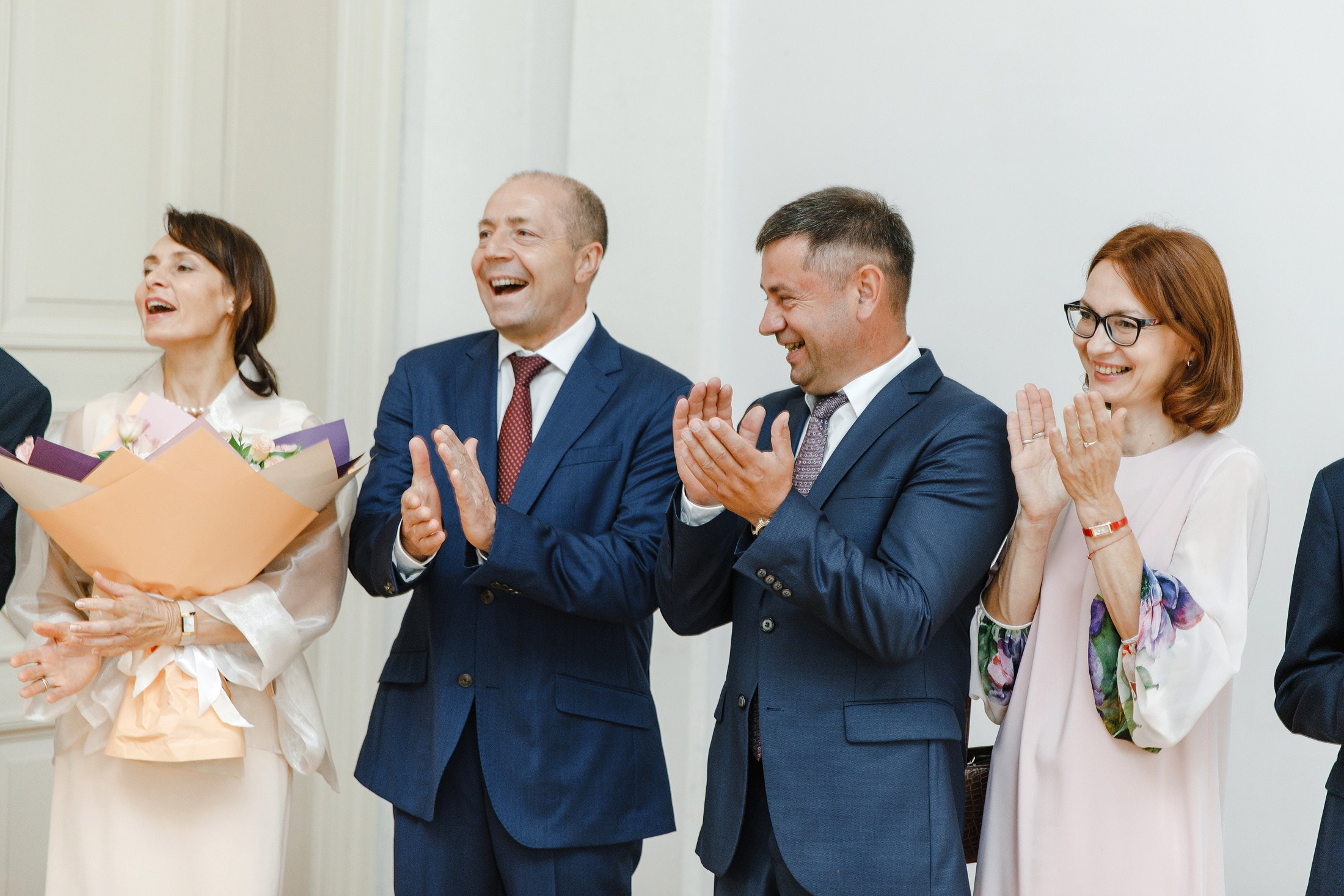 Саша и Женя. Главная