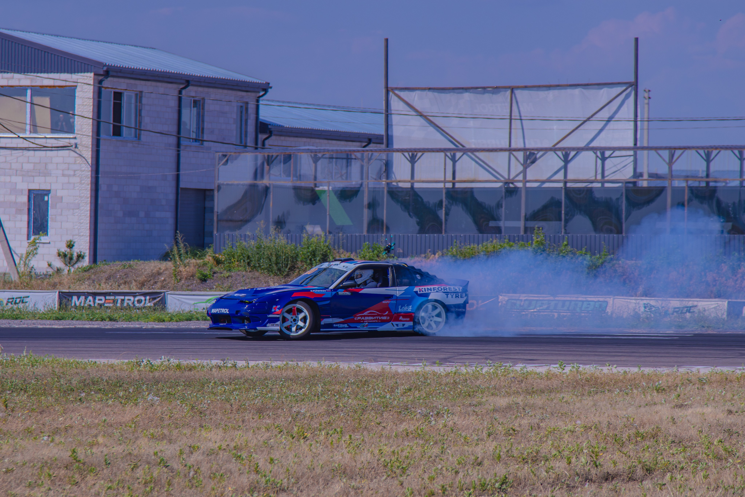 Фотосъёмка профессионального дрифта в Ростов-на-Дону. Портретный фотограф в Ростове-на-Дону Антон Казарин