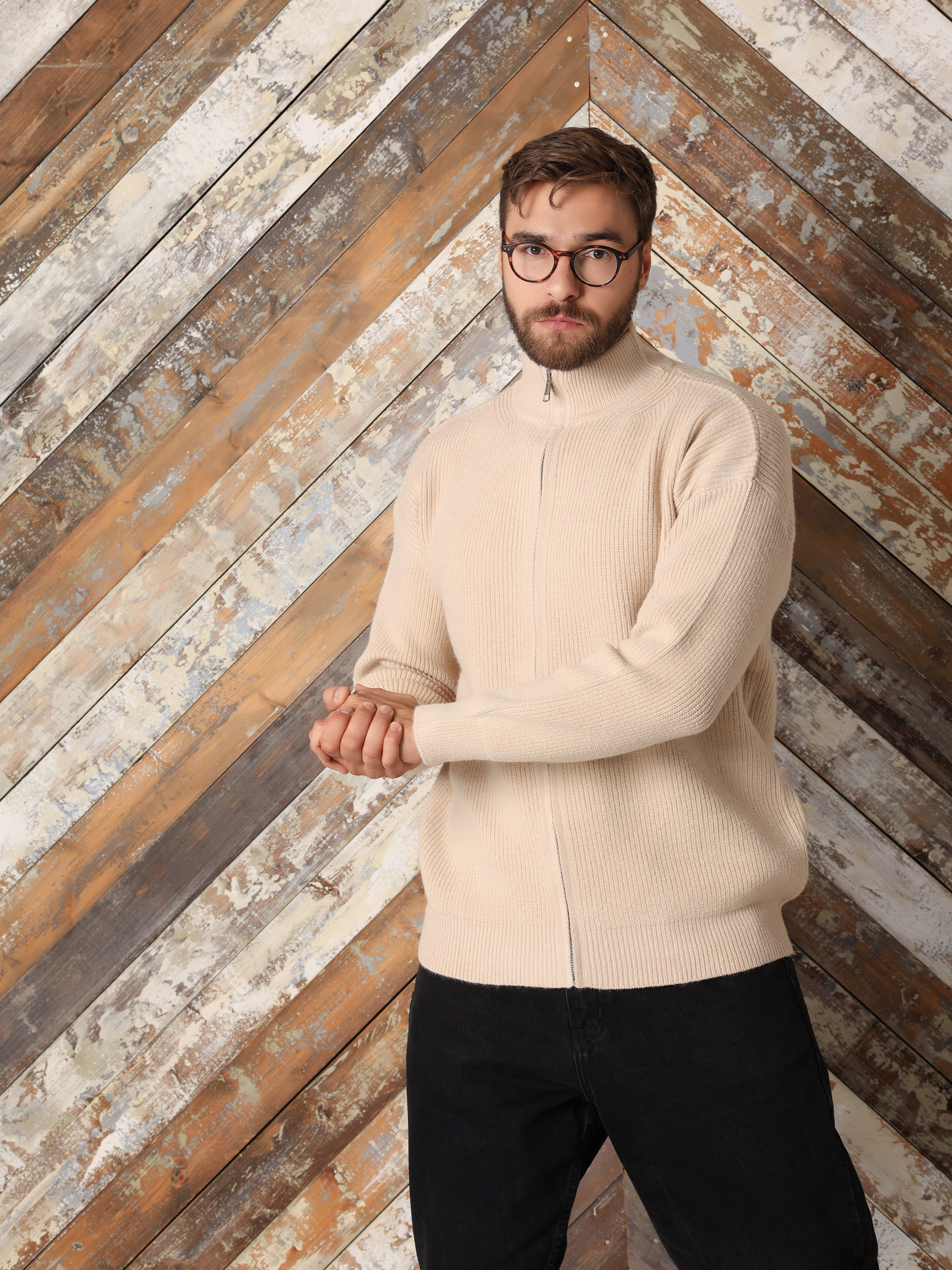 Одежда, обувь. Динара Манурова. Предметный фотограф в Москве