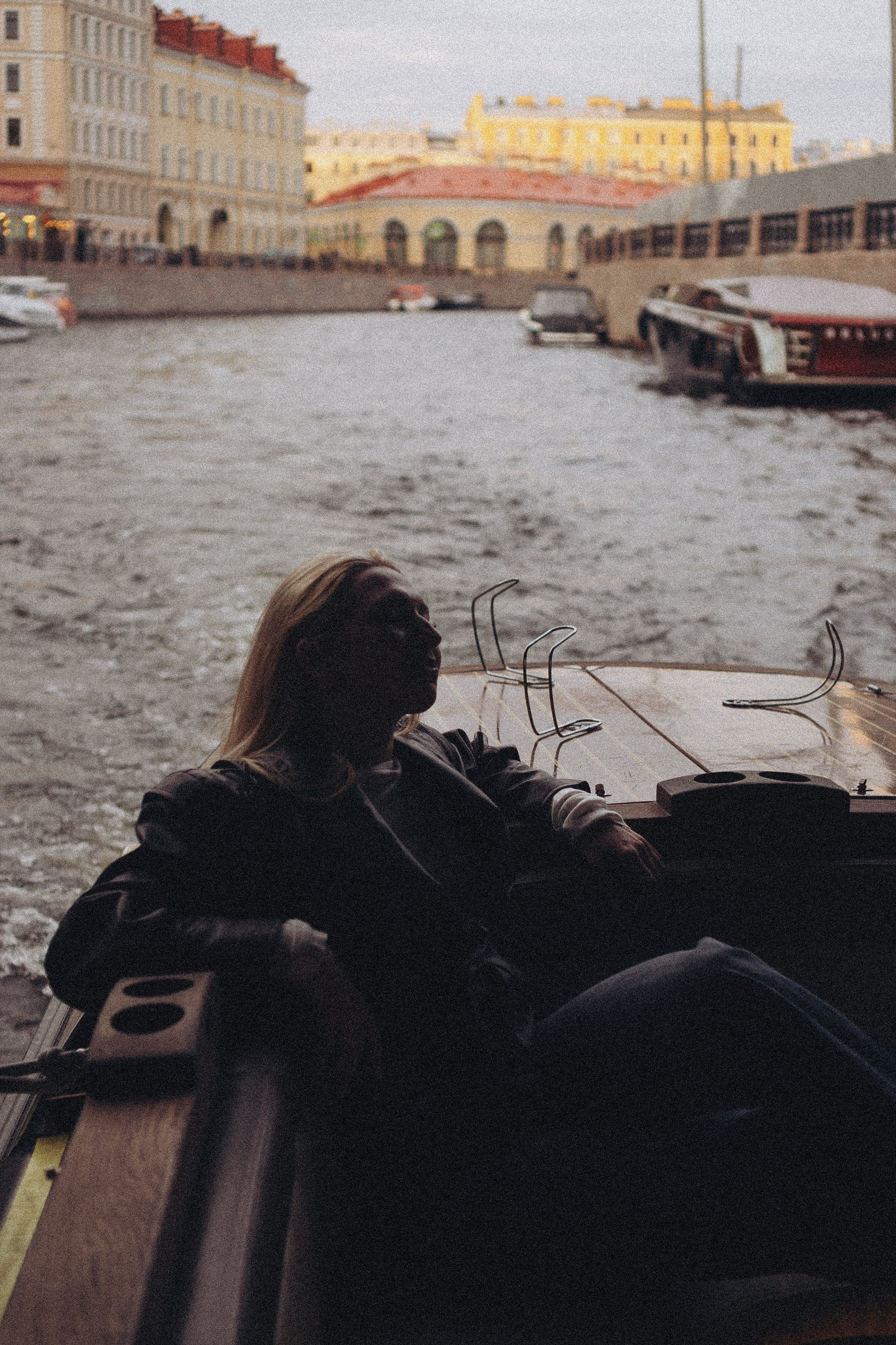 ДЕВУШКИ НА КАТЕРЕ. Профессиональный фотограф, Санкт-Петербург — Виктория Богомолова