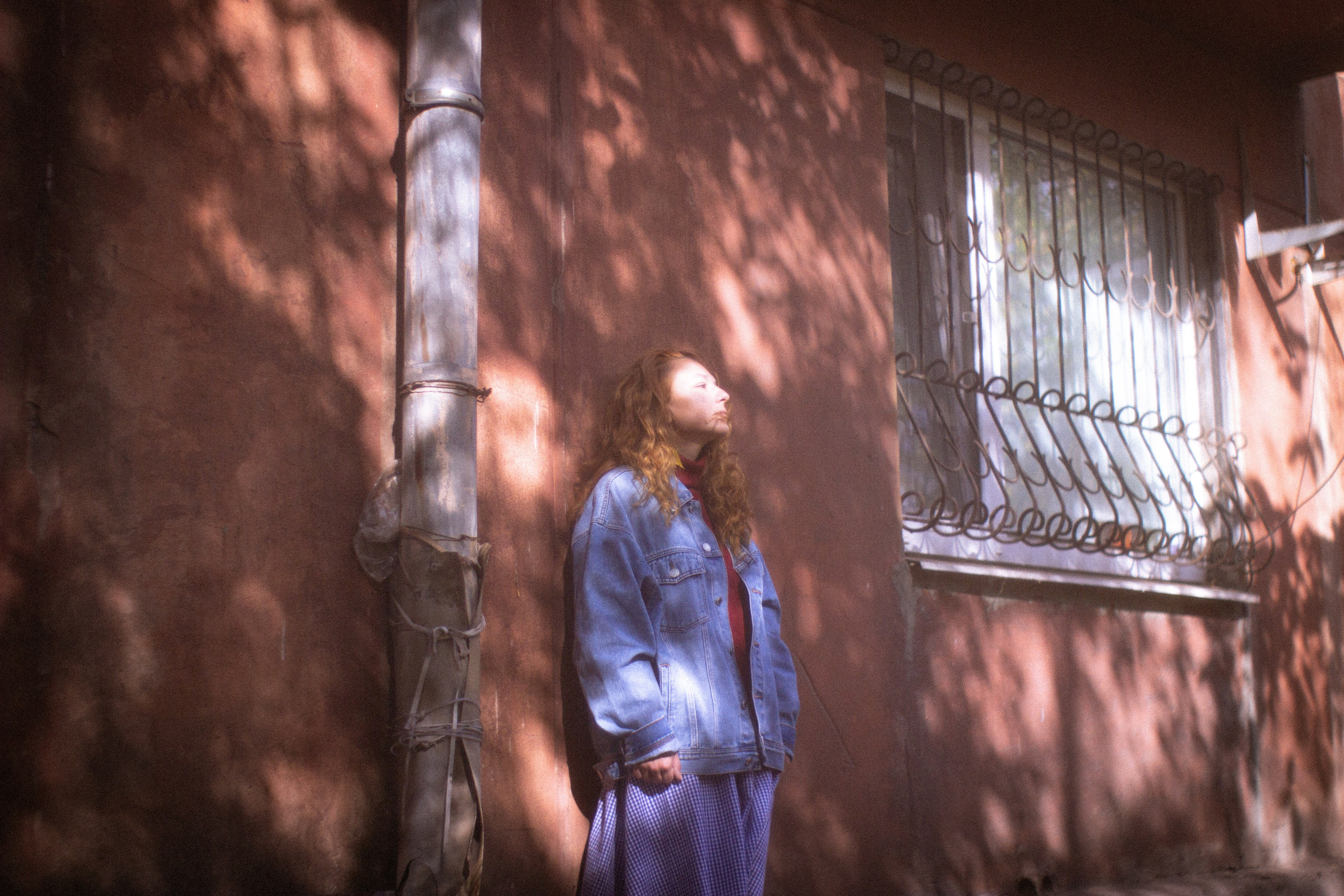 История твоего двора. • Фотограф Александра Светозар Алчевск •