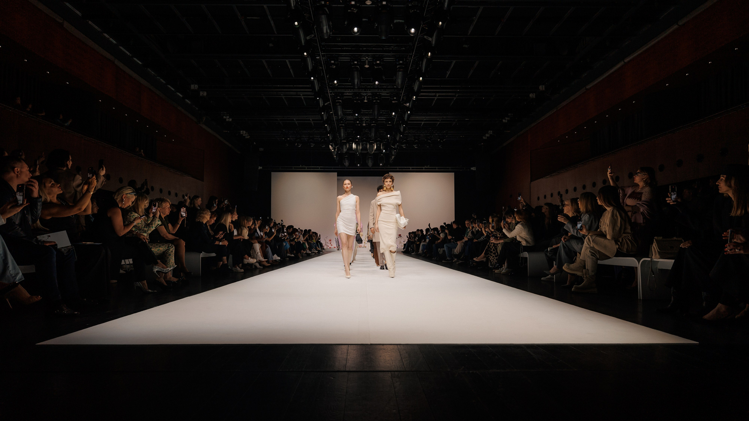 Fashion show SS24. Портфолио