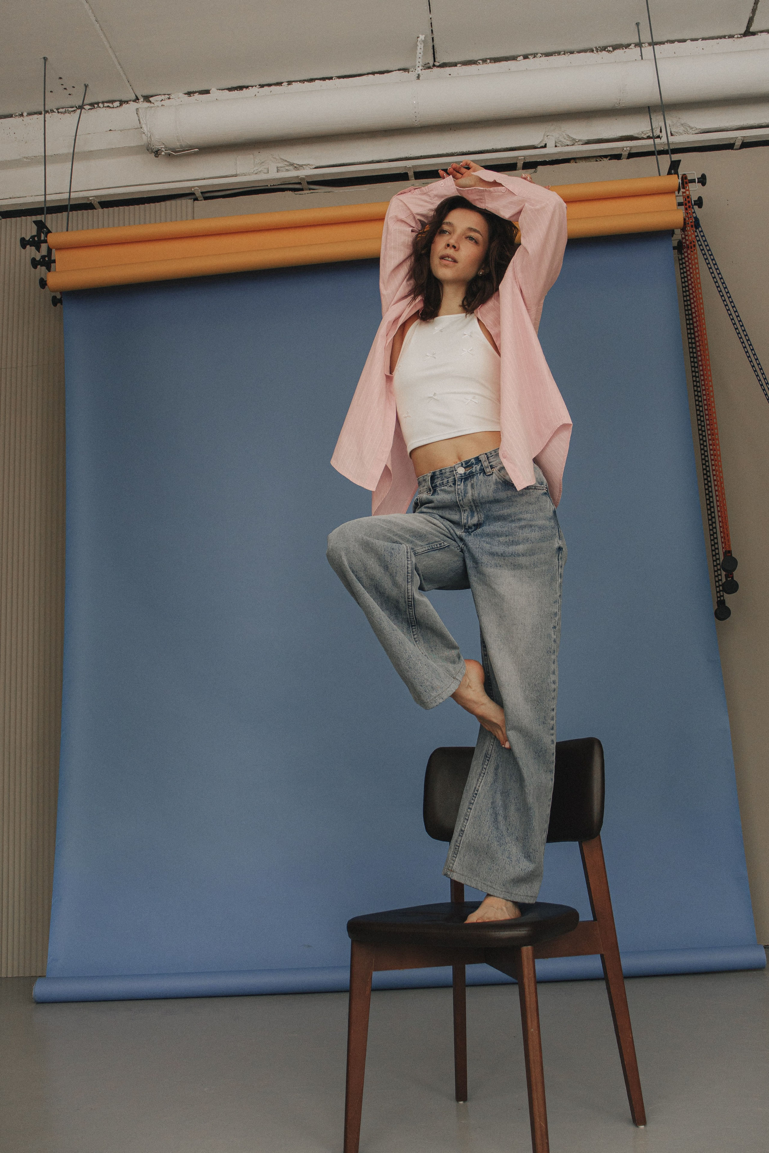 Софья. Весенняя фотосессия в студии. Семейный и женский фотограф Москва Юлия Левада