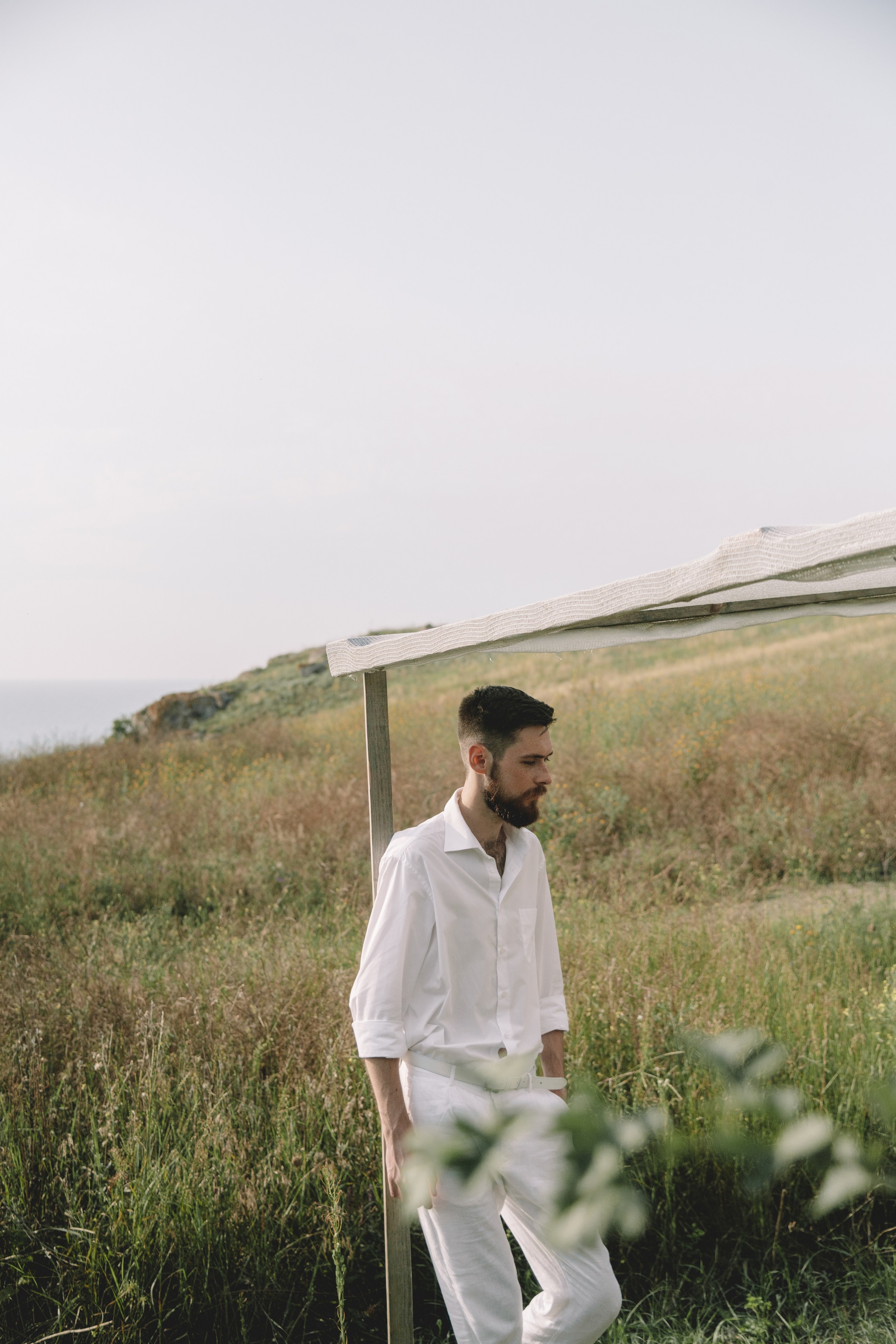 Свадебная фотосессия в Щелкино ,Бухта Космонавтов. Выездная церемония на берегу моря Крым. Свадебный и семейный фотограф и видеограф, Крым, Москва, Санкт -Петербург