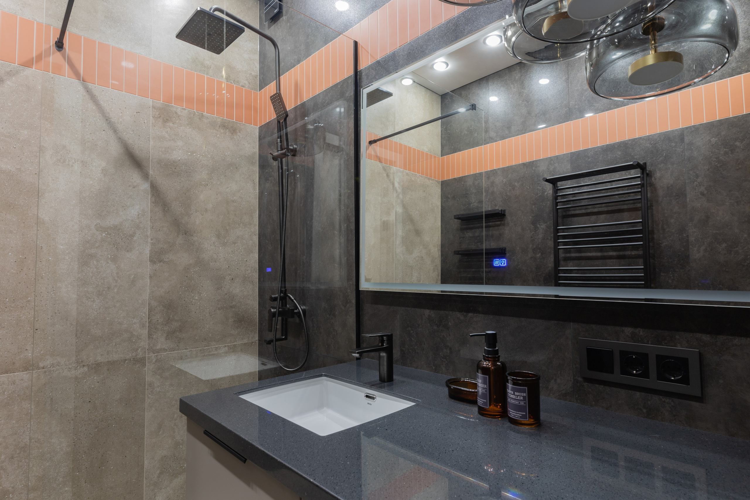 ЖК «5 звезд», ул. Жукова, д. 1. Любовь Каширская — фотограф для малого бизнеса и специалистов