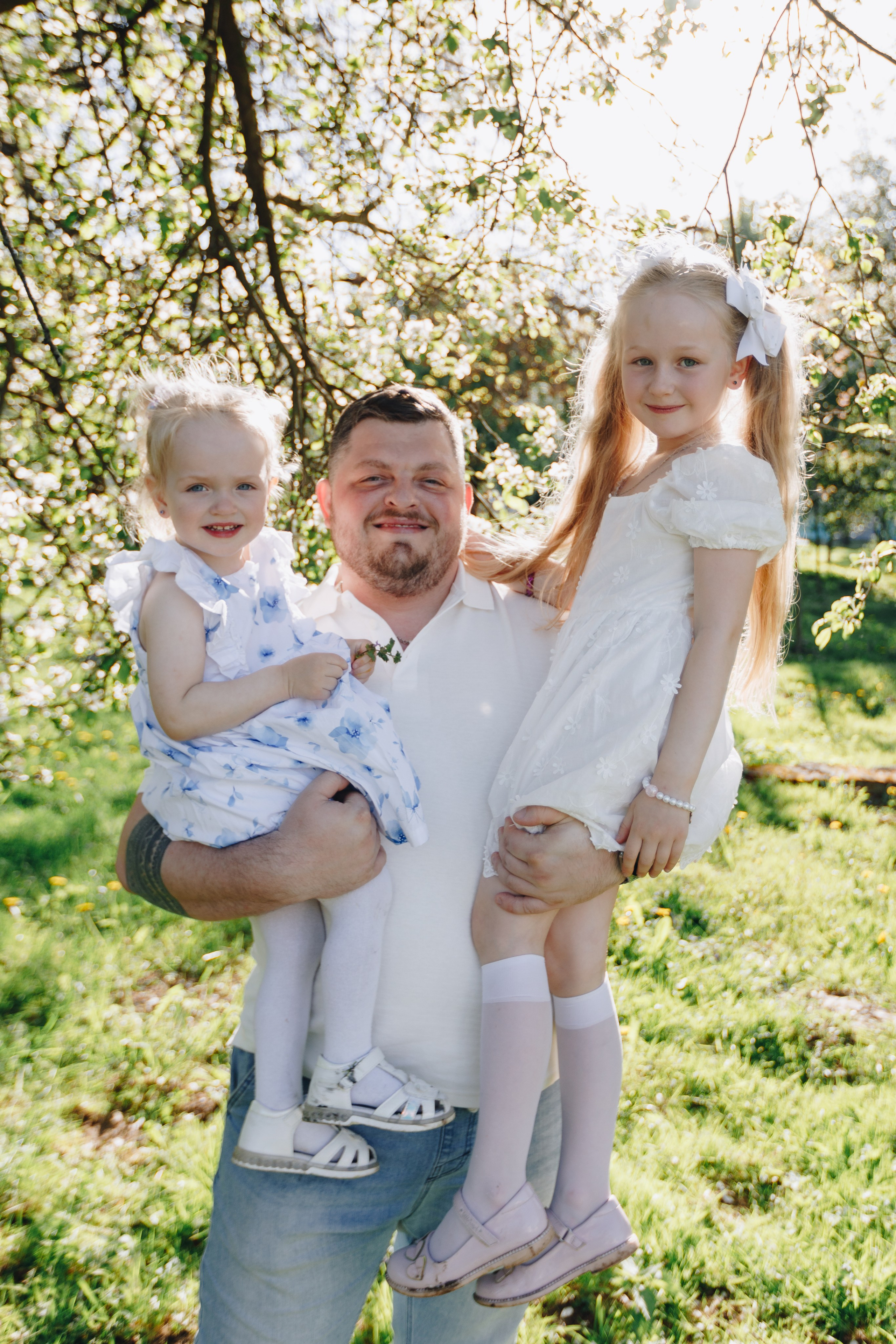 Семья весной. Свадебный семейный фотограф и видеограф Гомель Минск Беларусь Европа