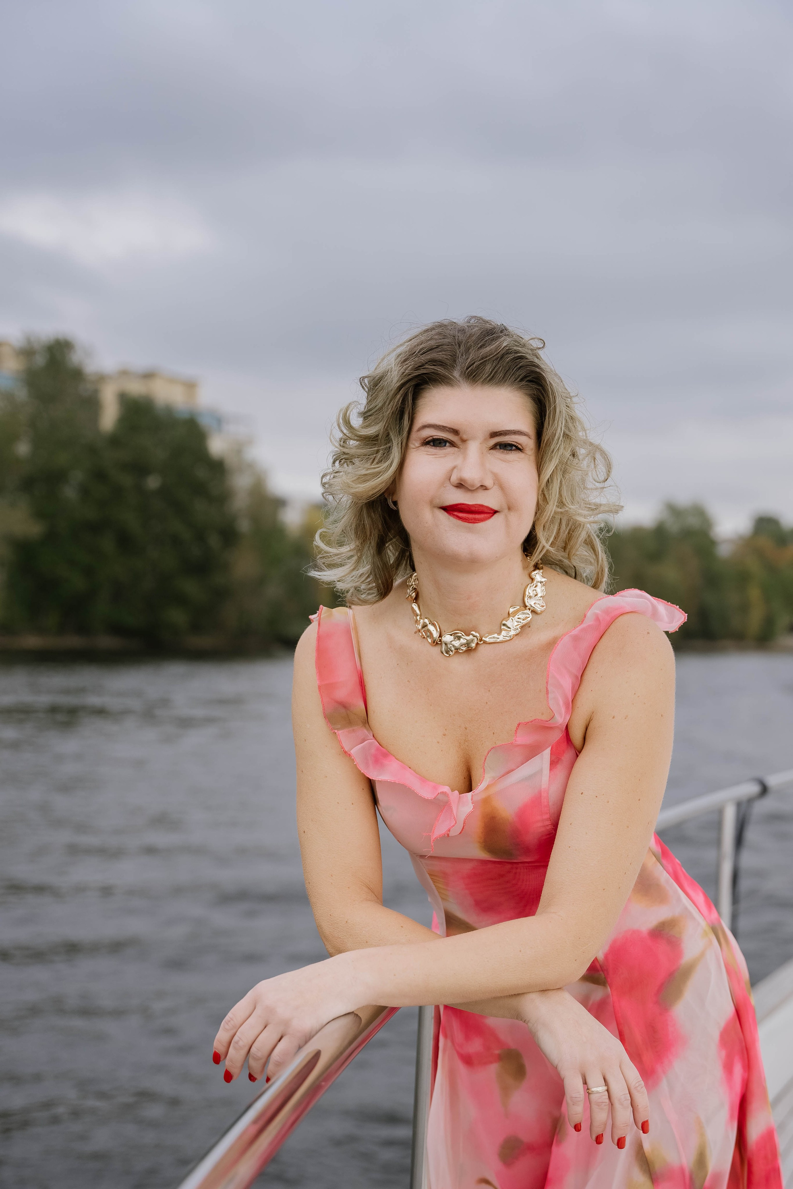 Прогулка по Неве