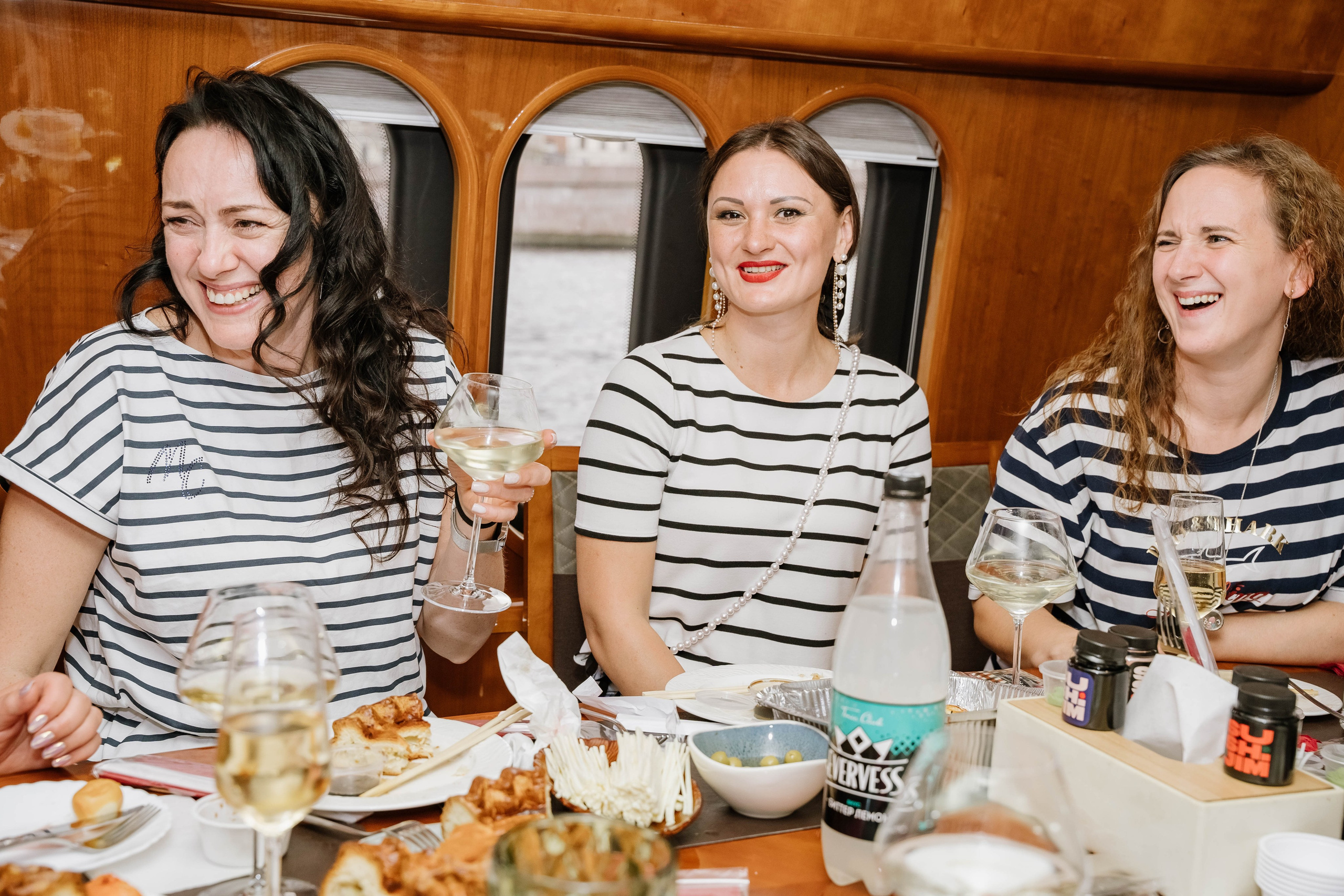 Прогулка по Неве