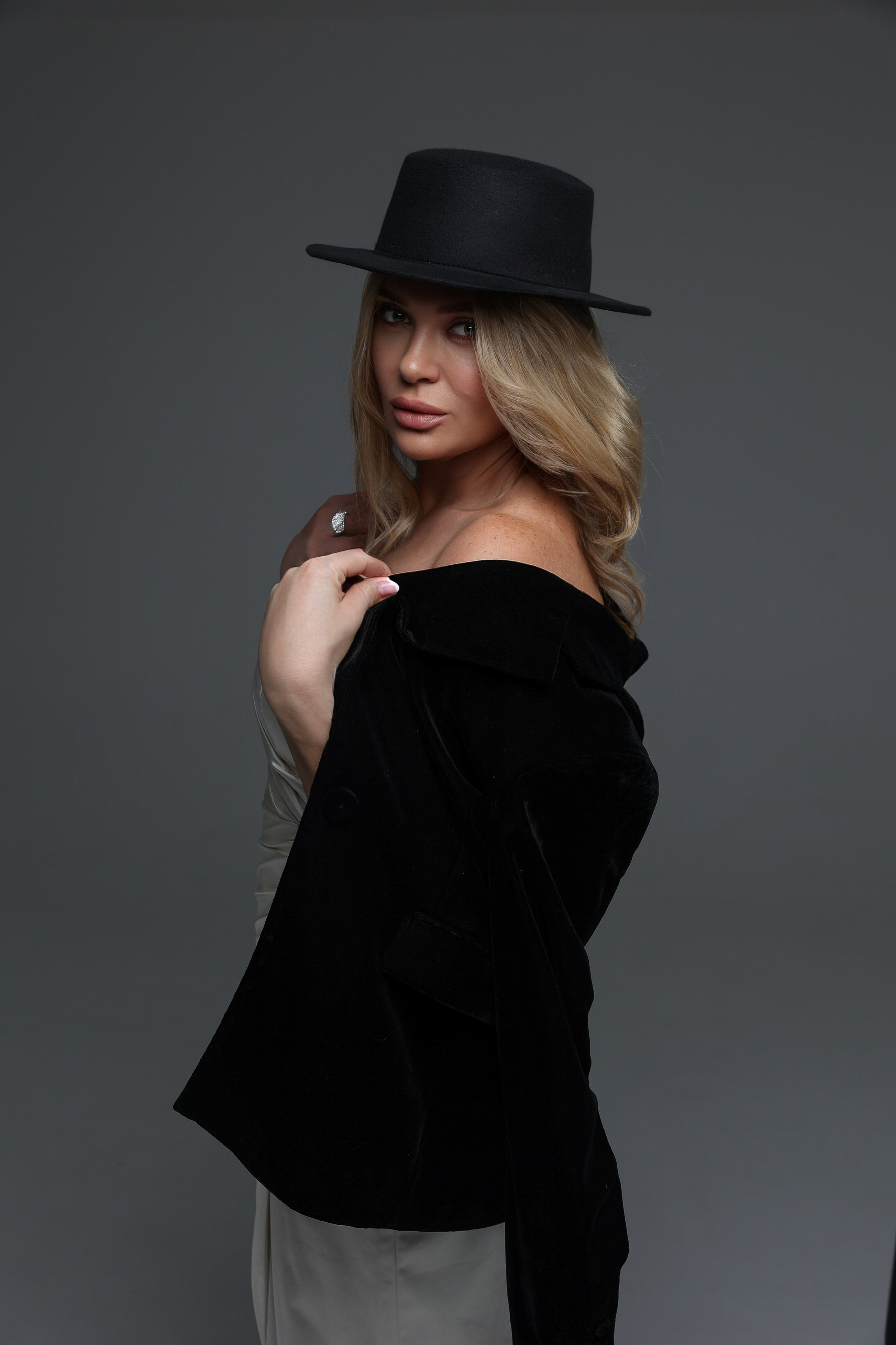 Лилия. Семейные, детские. индивидуальные фотосессии на КМВ Кристина Бимиева