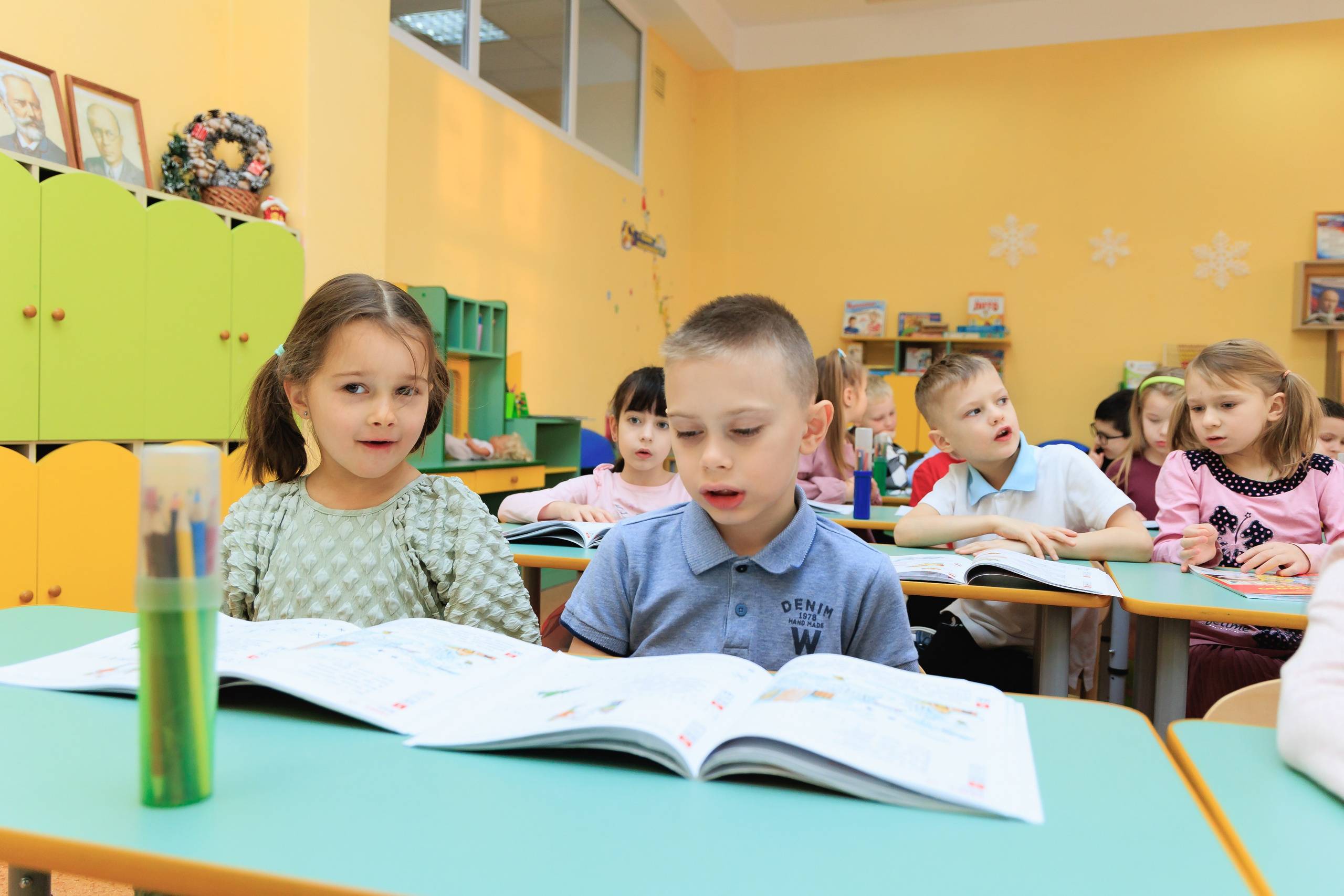 Выпускные альбомы для детского сада и школы в Москве