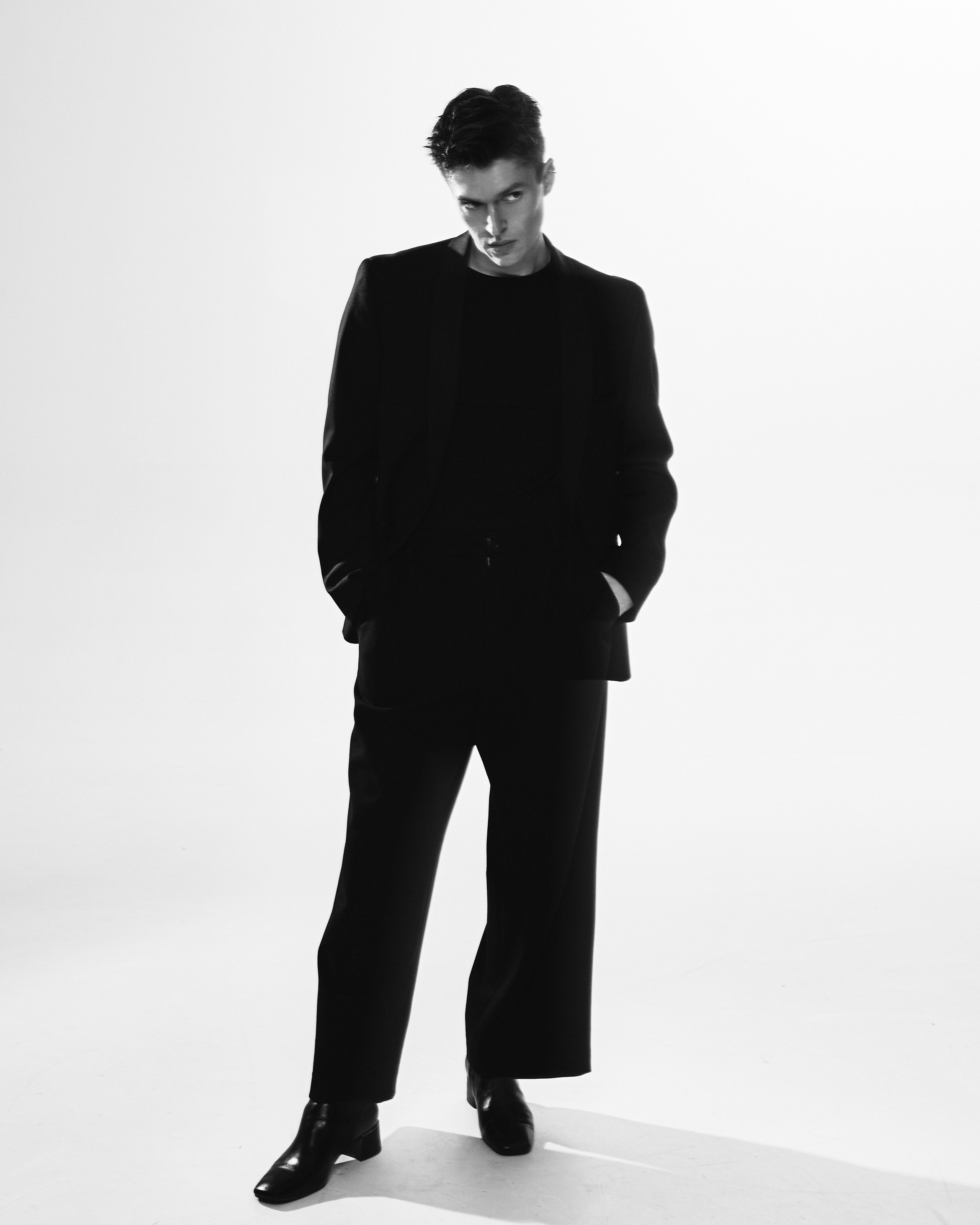 Alexander. Фэшн-фотография и портреты в Владивостоке. Превращаю съёмку в повествование — создаю образы с сюжетом, которые остаются в памяти