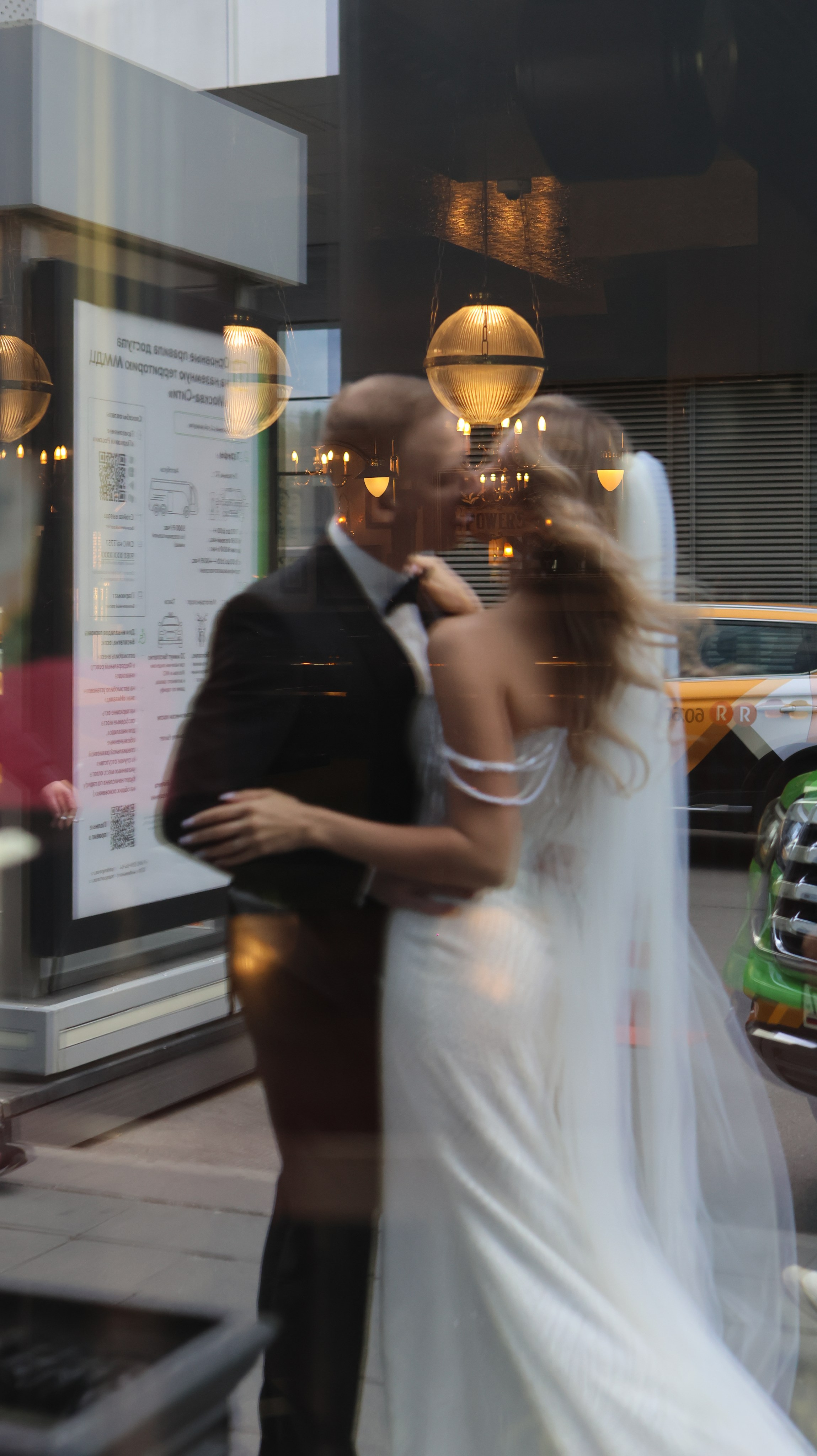 Артём & Екатерина. Фотография — это жизнь, освещенная вспышкой