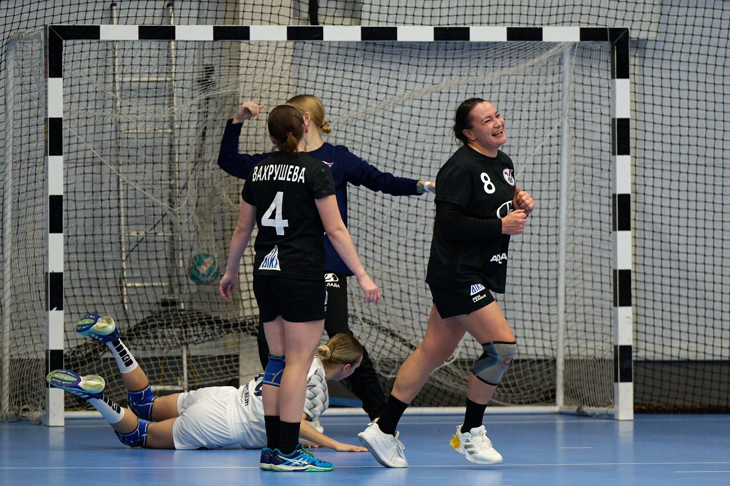 Гандбол. OLIMPBET Суперлига. «Университет» — «ЦСКА». Спортивный репортажный фотограф в Ижевске Сергей Мерзляков