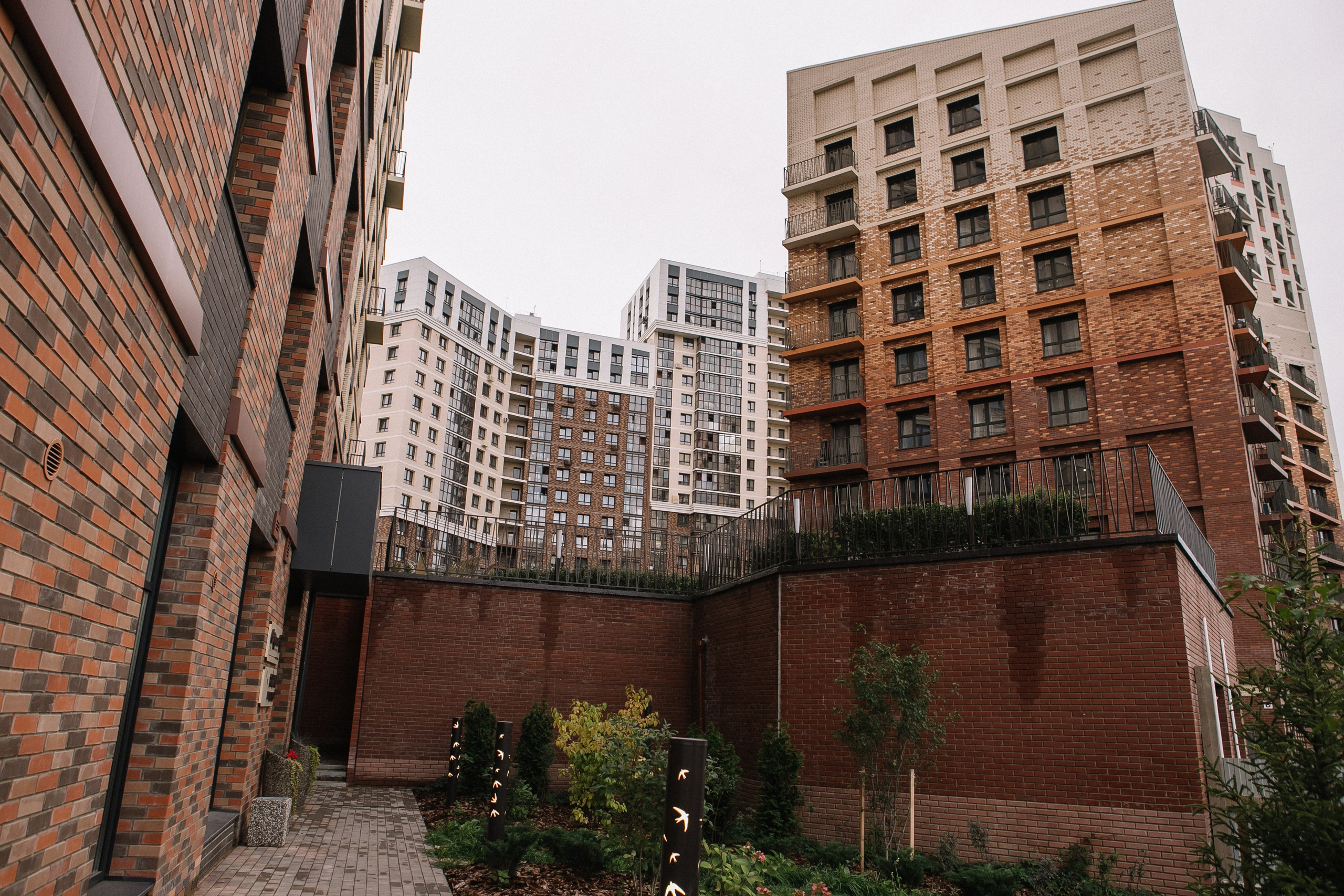 Презентация в квартал стрижи от Восток Центр Иркутск. Фотограф в Иркутске Анастасия Кись. Студийная фотосессия беременности в тканях Иркутск. Семейная фотосессия, ПОРТРЕТ «ПОКОЛЕНИЕ»