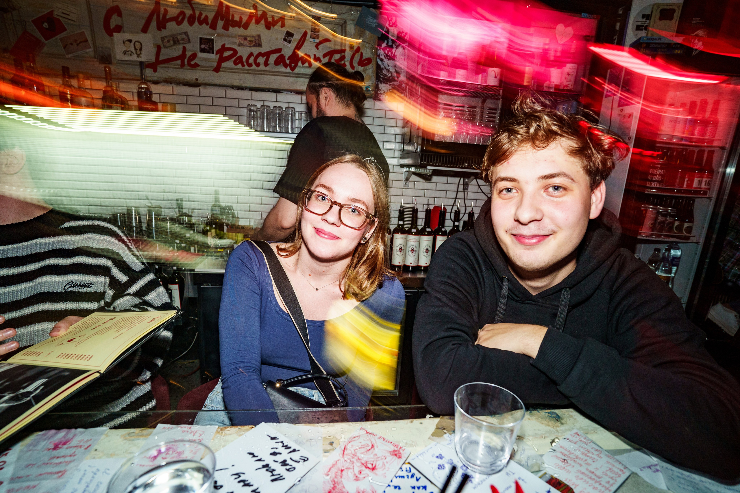 Из Сибири с любовью. Бар разбитых сердец. Концертный и репортажный фотограф в Санкт-Петербурге Слава Пахомов