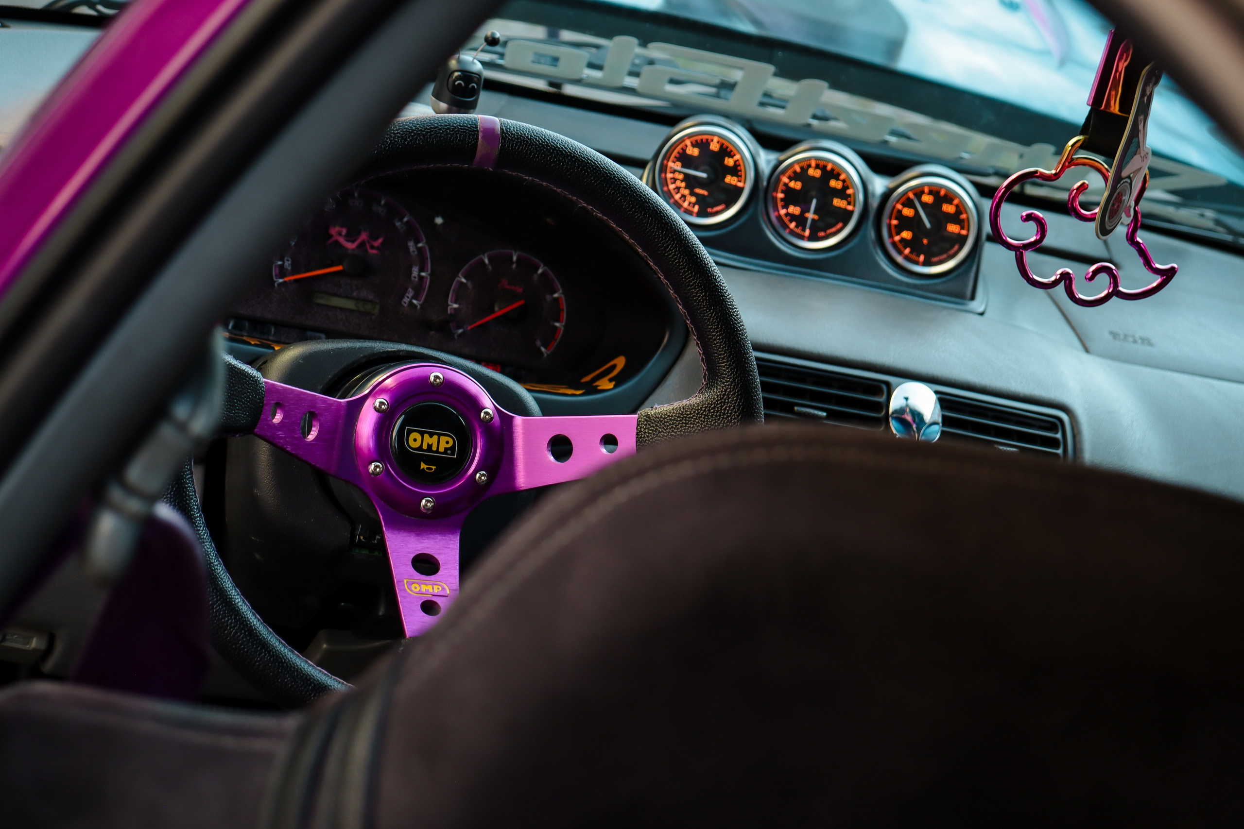 Автомобили. Репортажный, портретный, студийный и автомобильный фотограф в городе Алматы, Талгар и Иссык — Занорин Артем