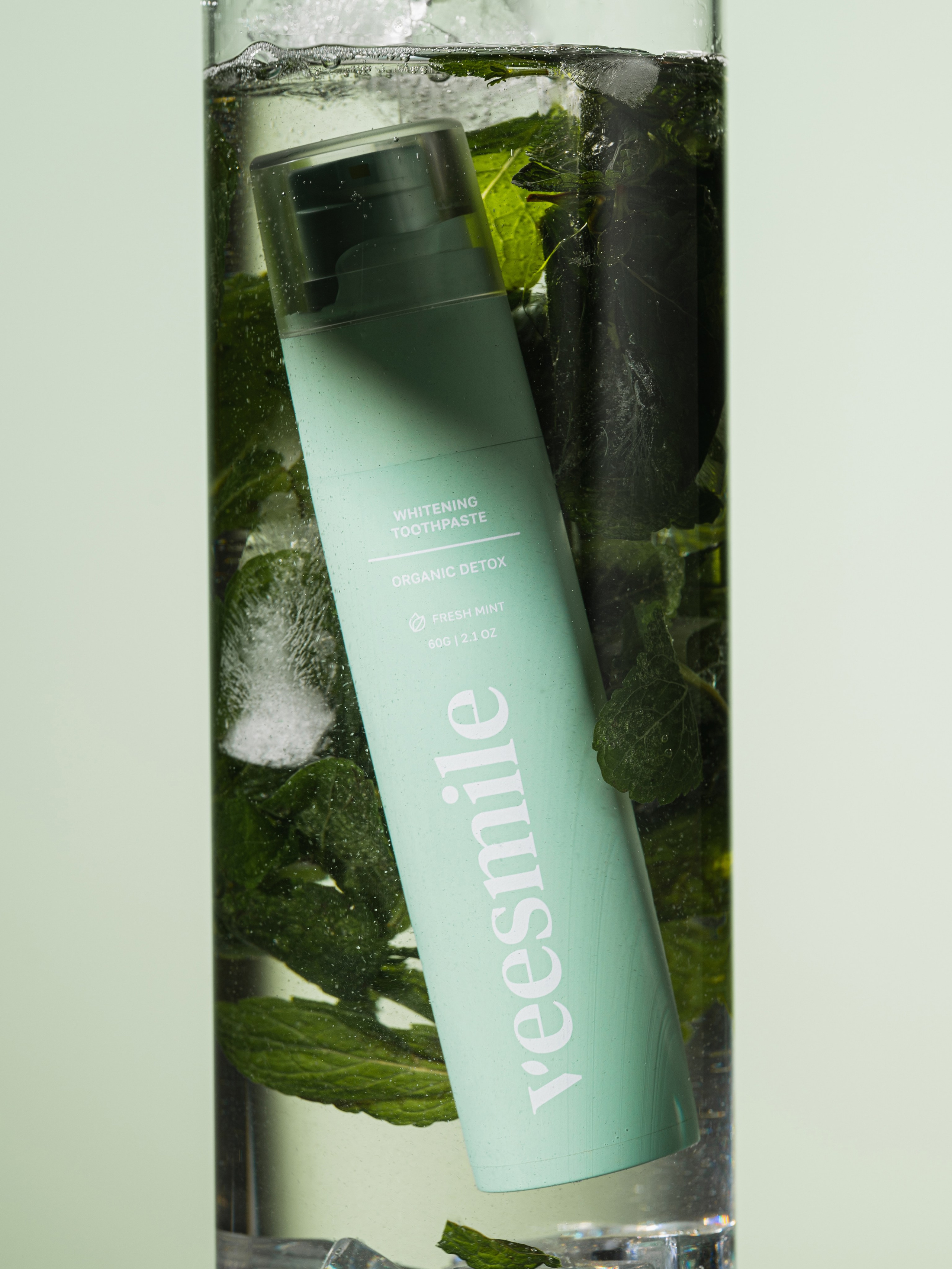 VISMILE зубные пасты и щетки. Студия рекламной и предметной съемки товаров WELKO Studio