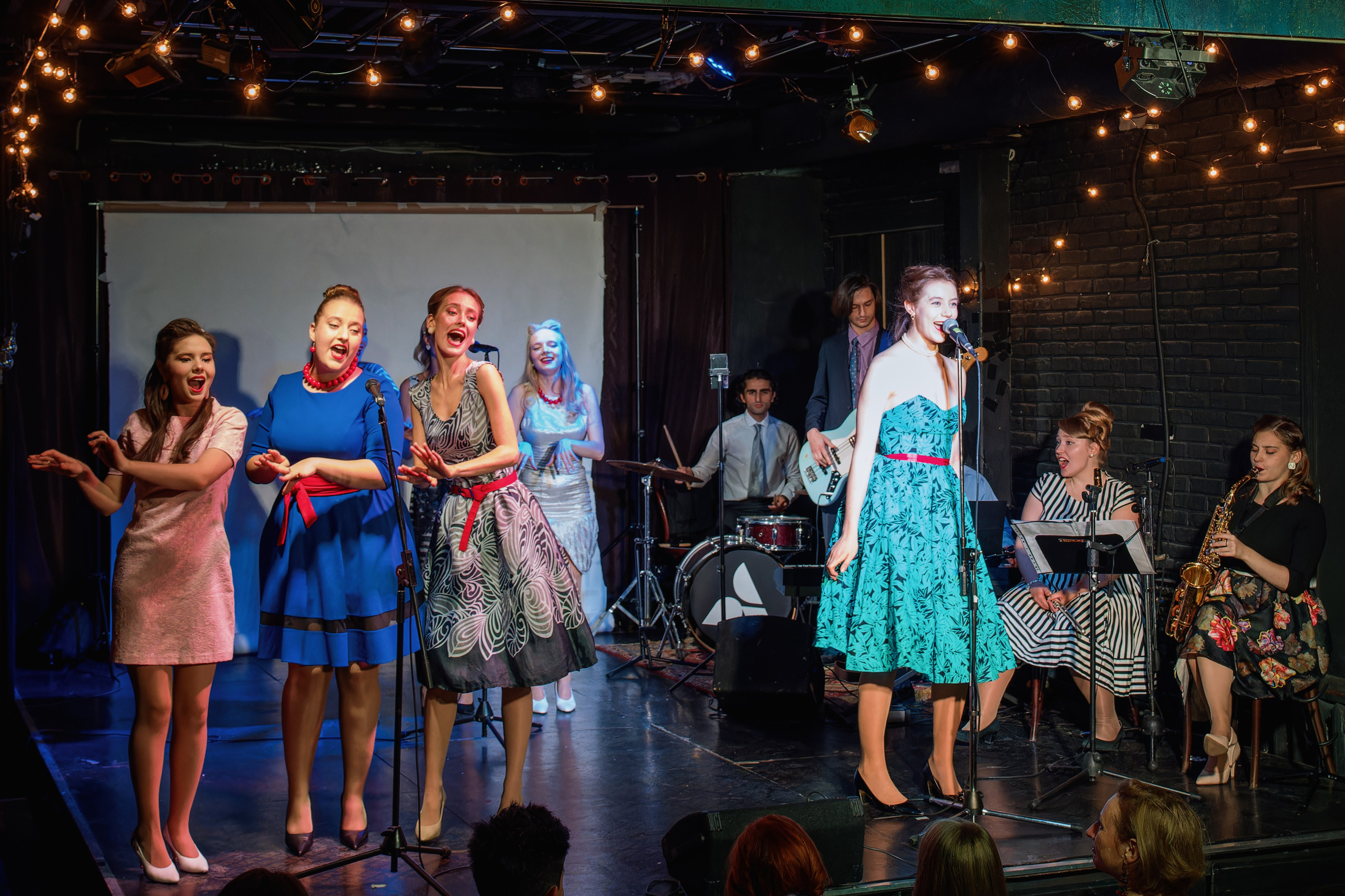 Аркадия театр: на Марсе будут яблони цвести. Сайт фотографа Сергея Абрамова