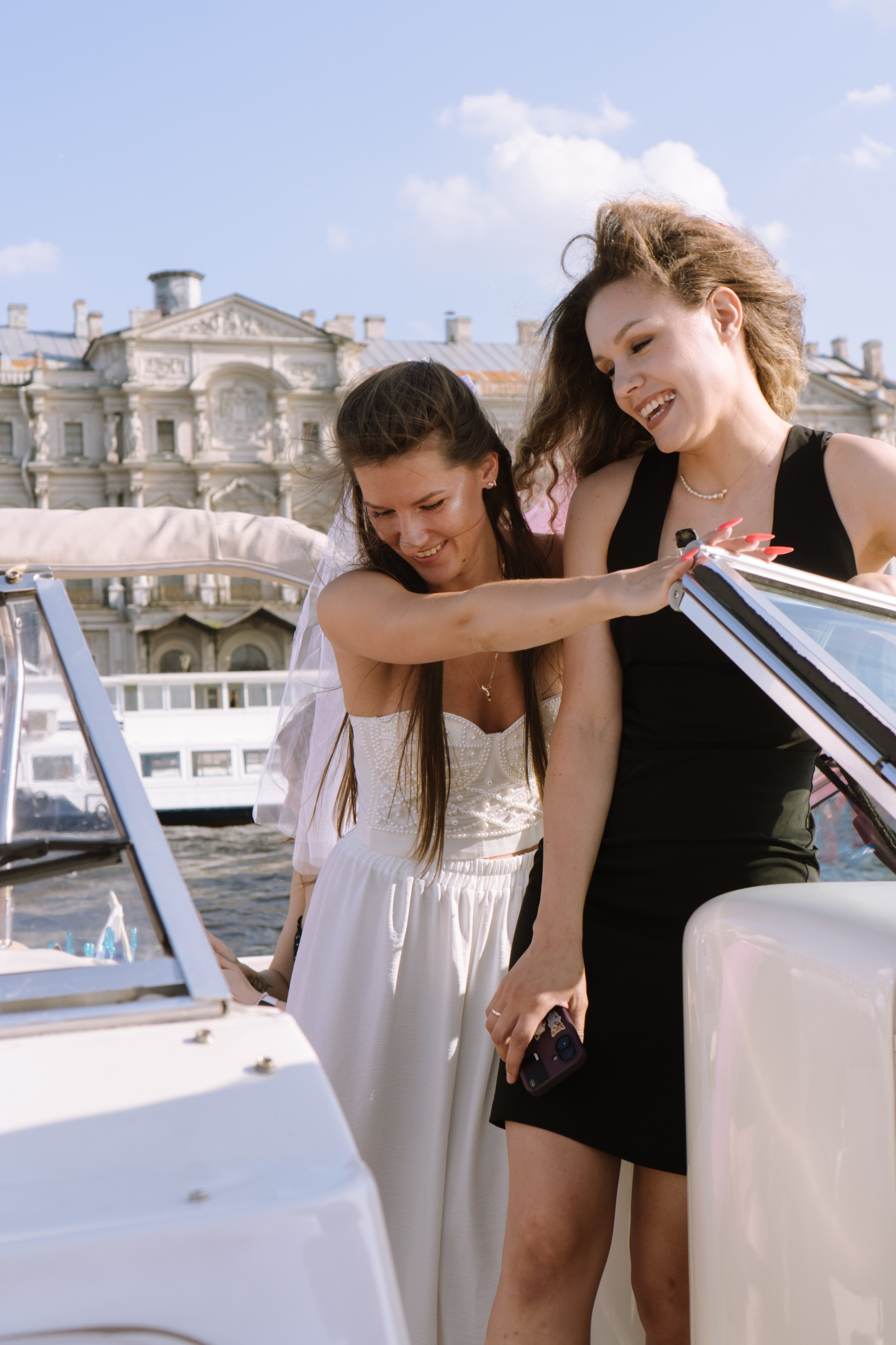 ДЕВИЧНИК НА КАТЕРЕ. Профессиональный фотограф, Санкт-Петербург — Виктория Богомолова