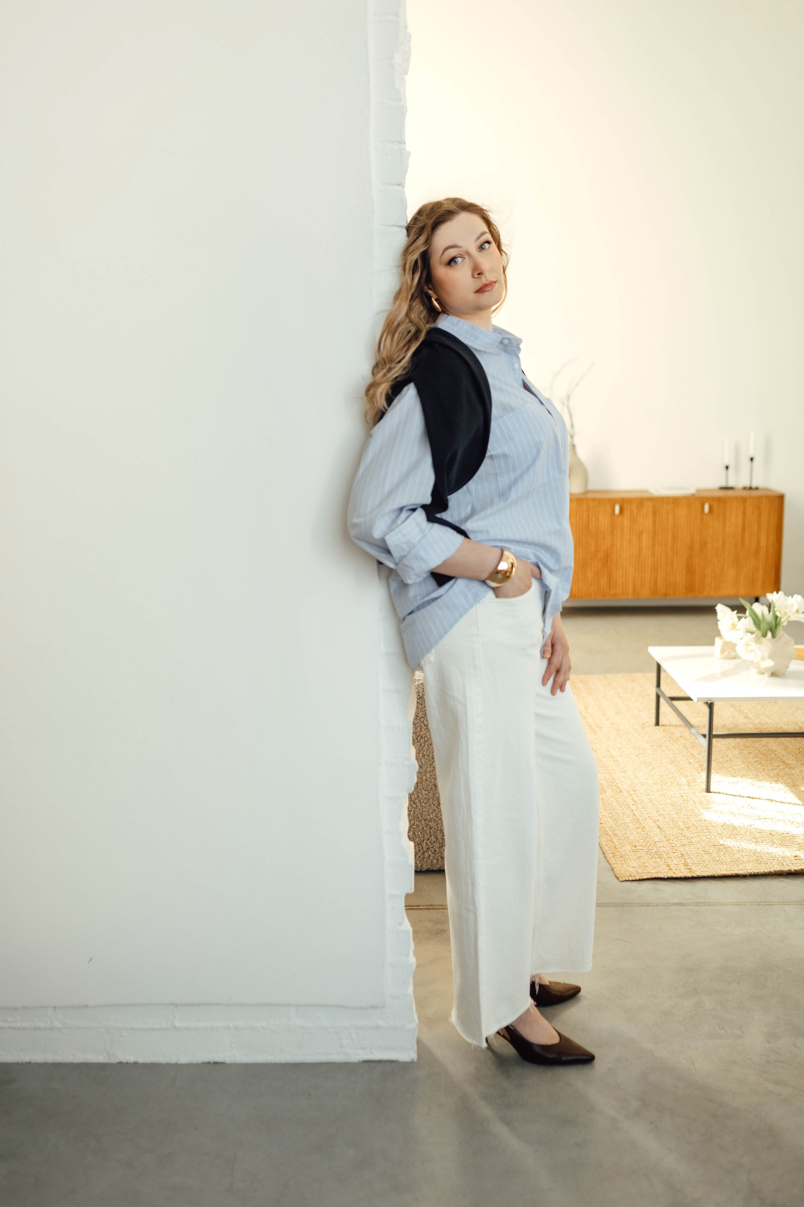 Леся, Lighstudio