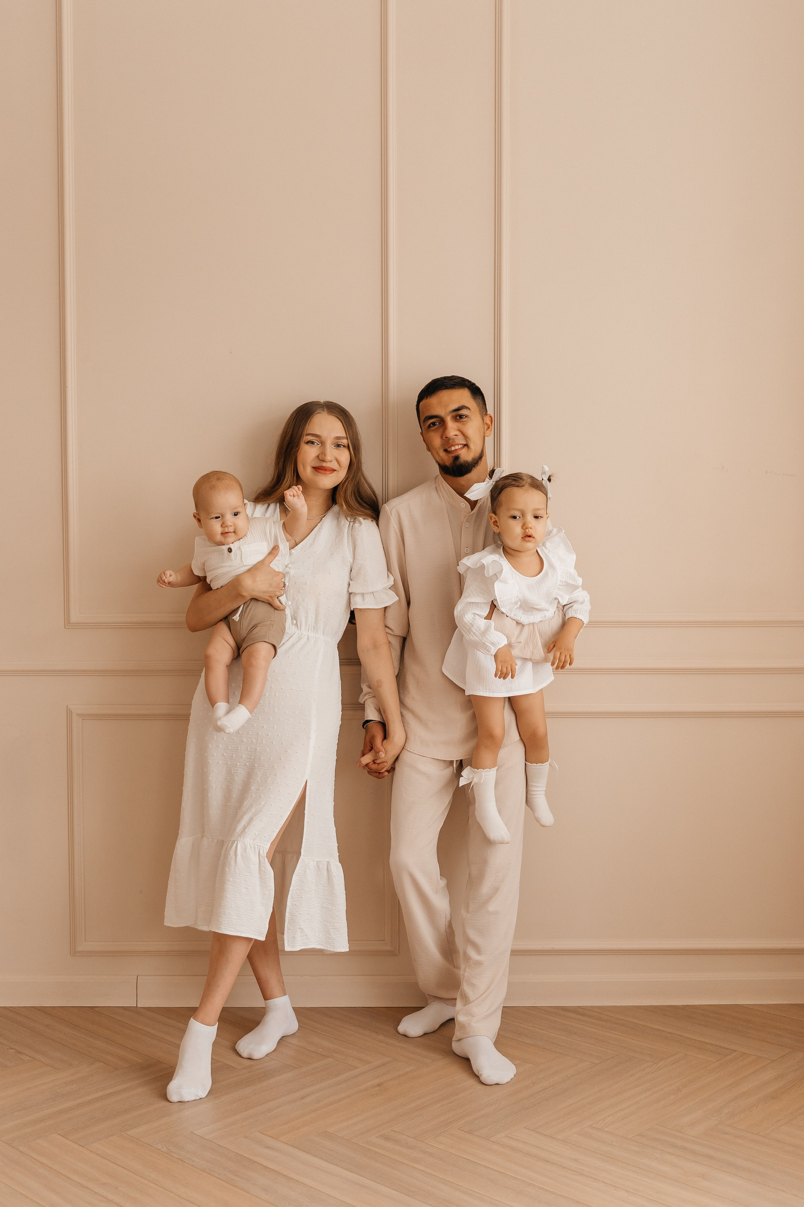 Манук, Настя, Сабрина и Эмин. Волик Мария