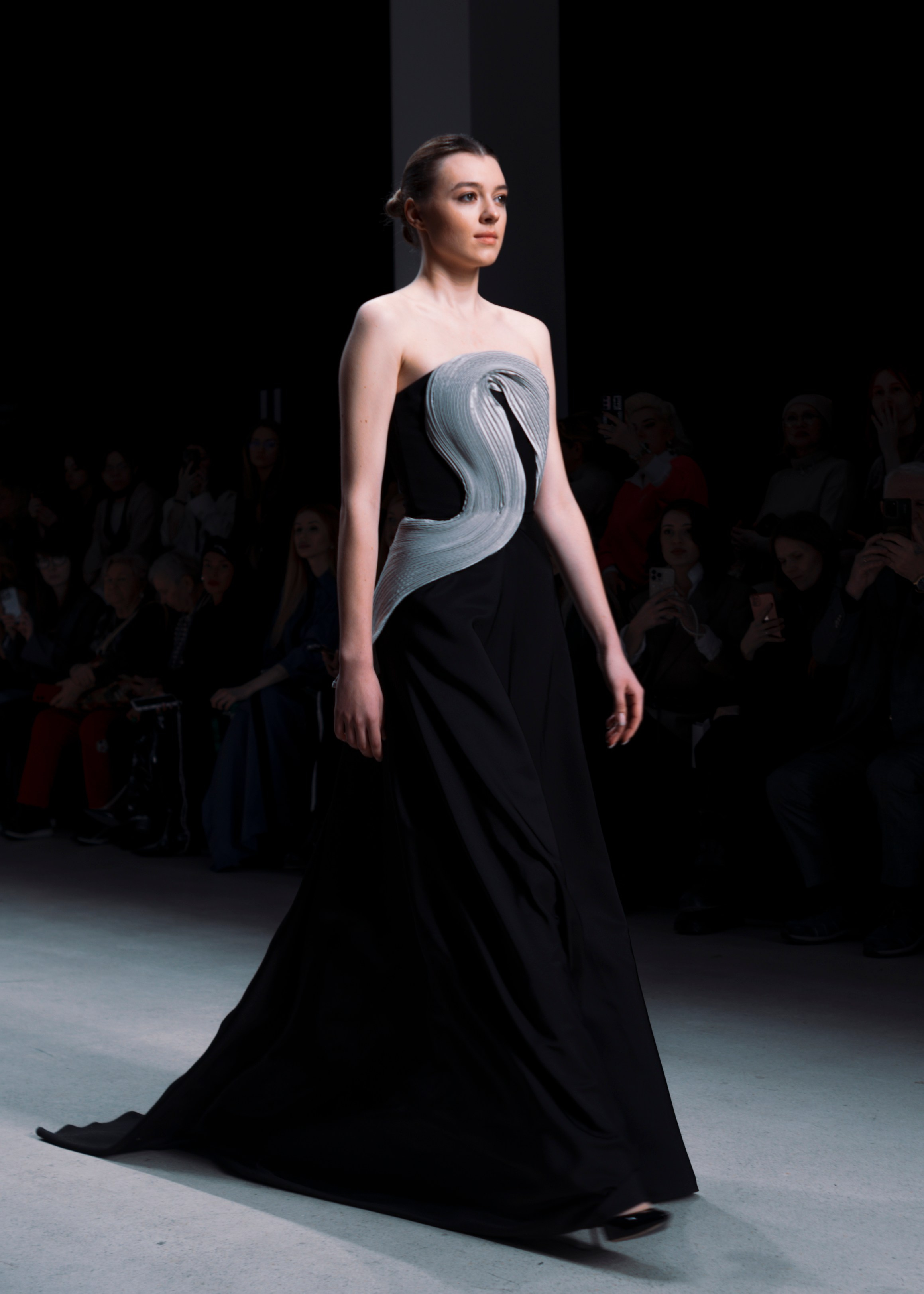 Fashion Week 2025. Свадебный фотограф в Москве Кристина Чехова