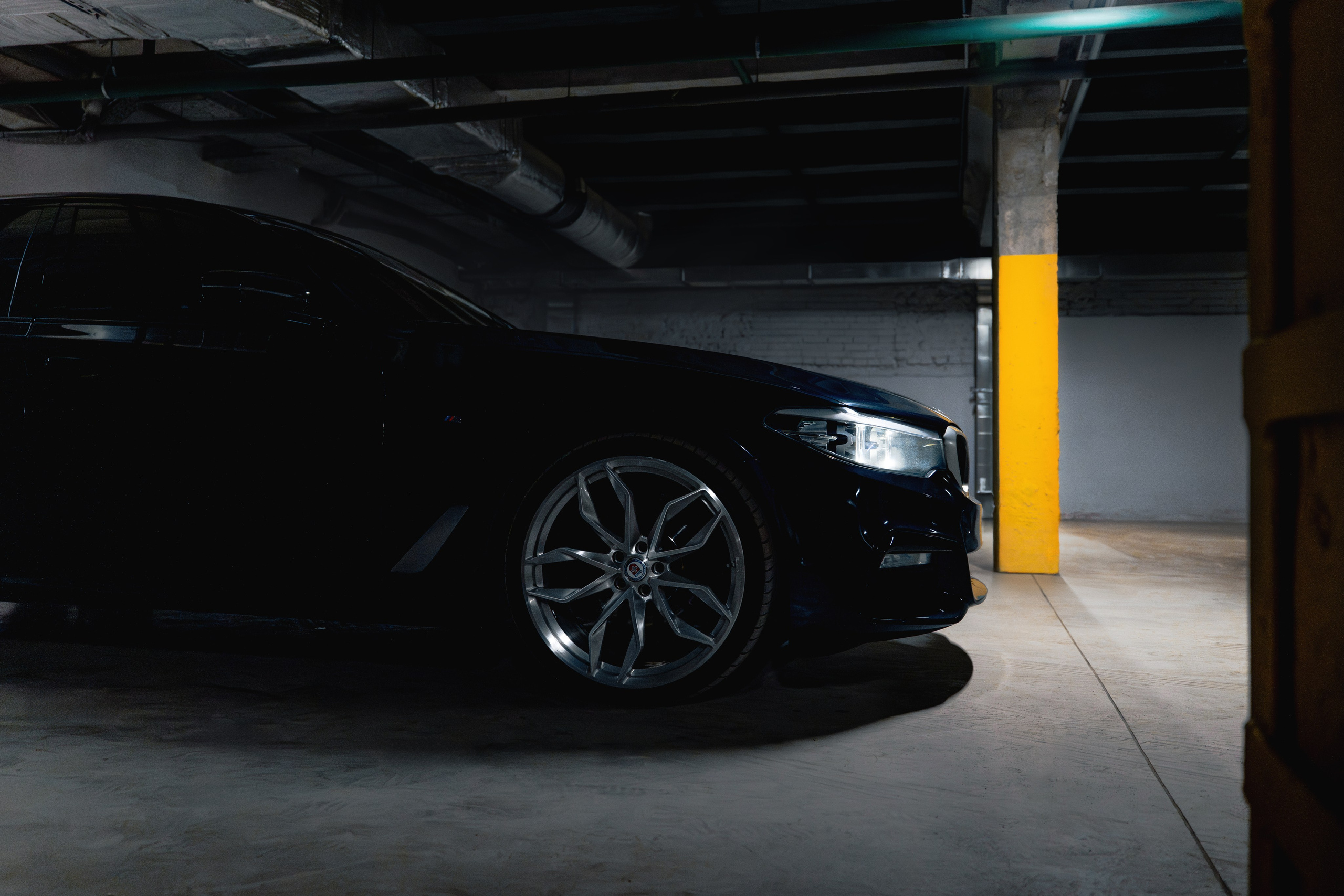 Фотографии BMW 520d G30