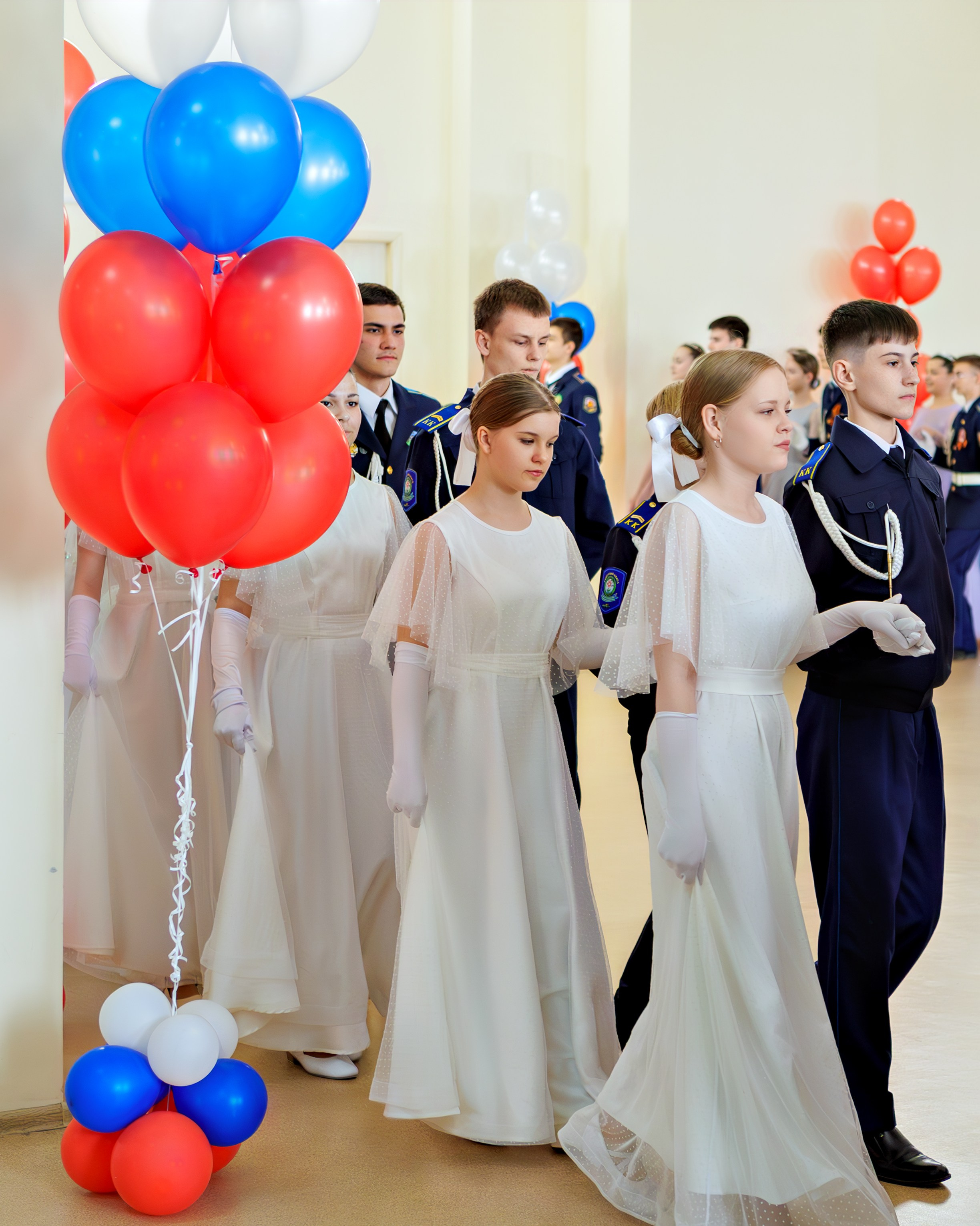 Кадетский бал г. Подольск. Выпускные альбомы и школьный фотограф в Подольске, Троицке, Щербинке, Москве и Московской области