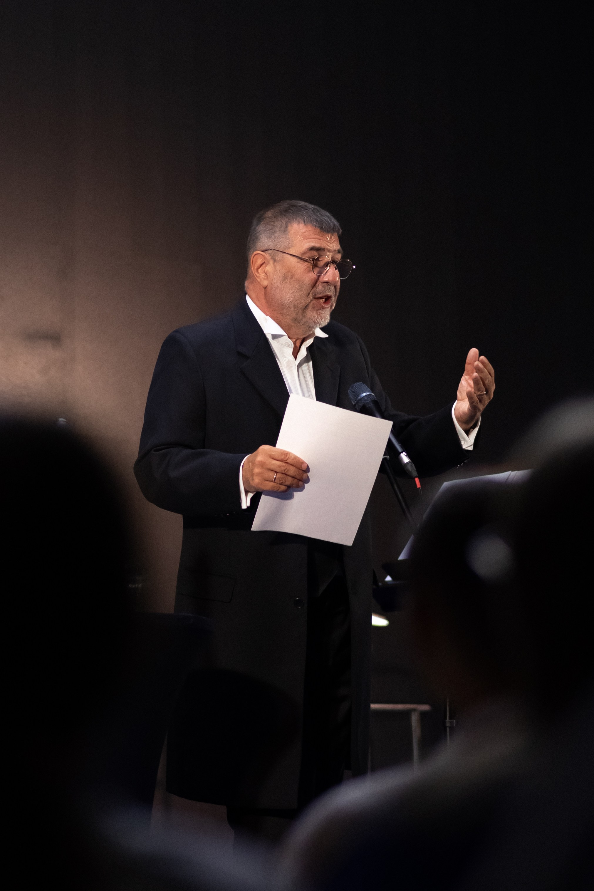 ЕВГЕНИЙ ГРИШКОВЕЦ [СПЕКТАКЛЬ]. Арина Тамочкина. Фотограф Краснодарю