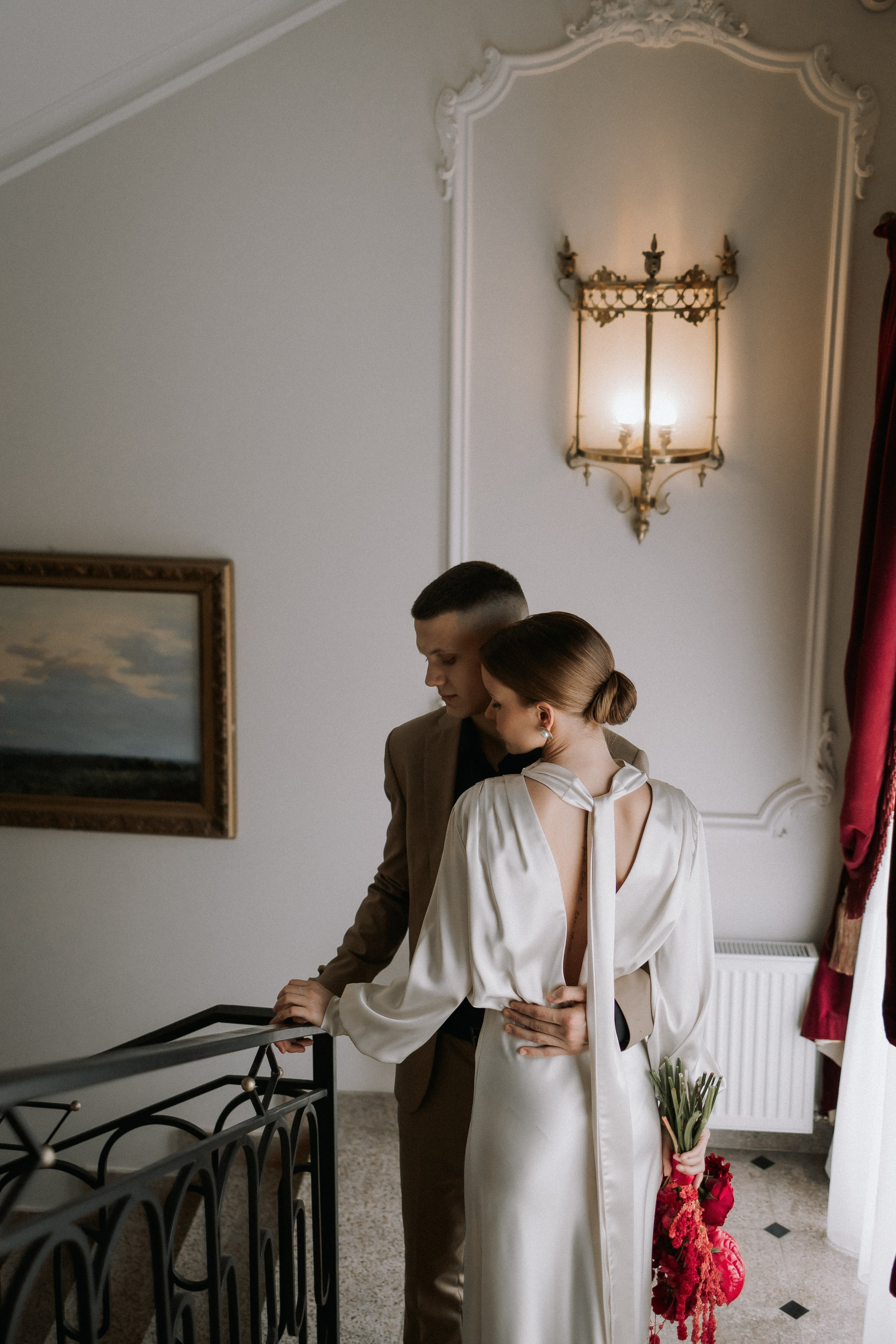 Свадебная прогулка Адель и Артём. Свадебная фотография. Арина Рубах