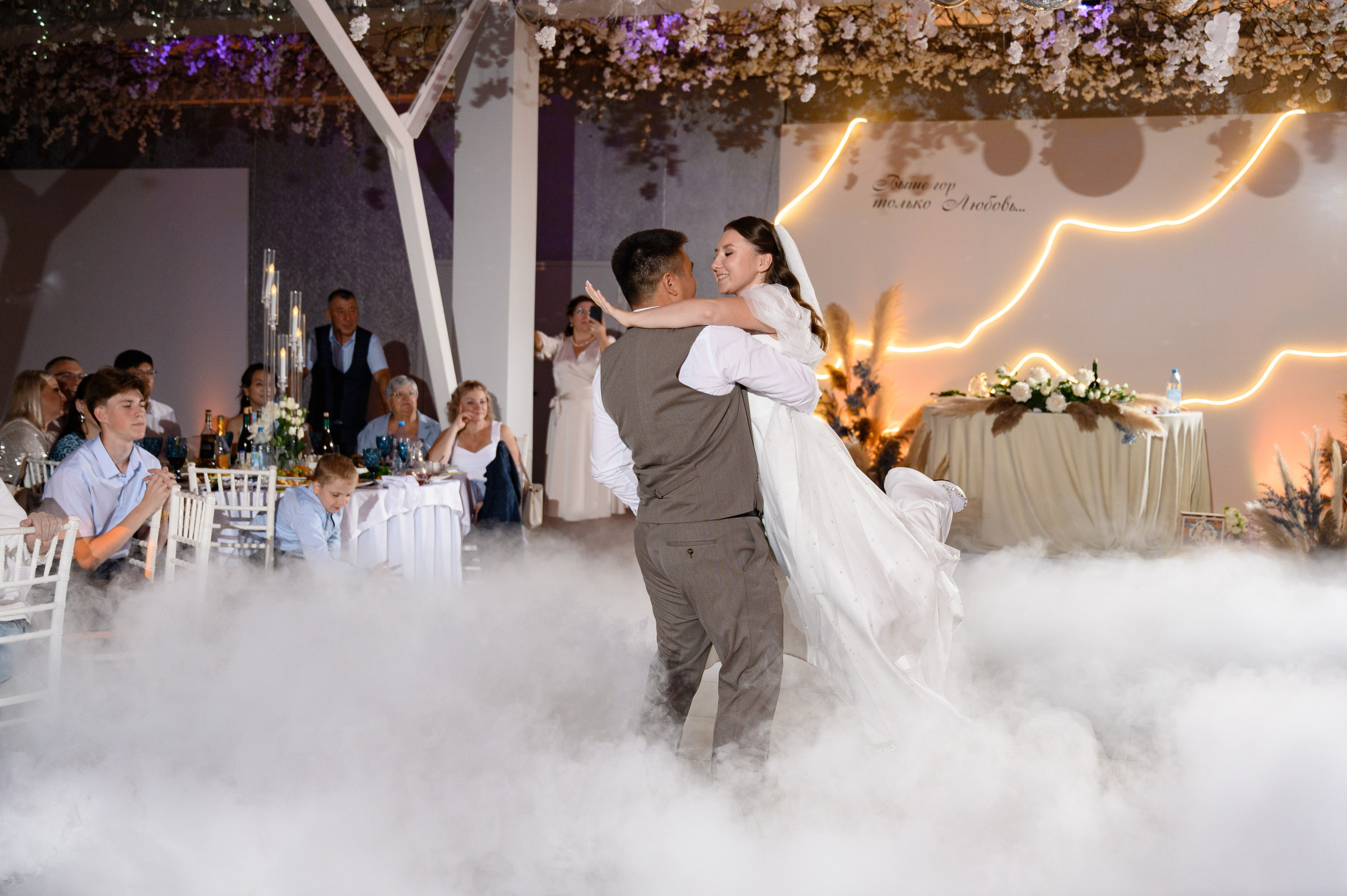 Свадебное портфолио. Свадебный и Семейный фотограф в Абакане, Красноярске