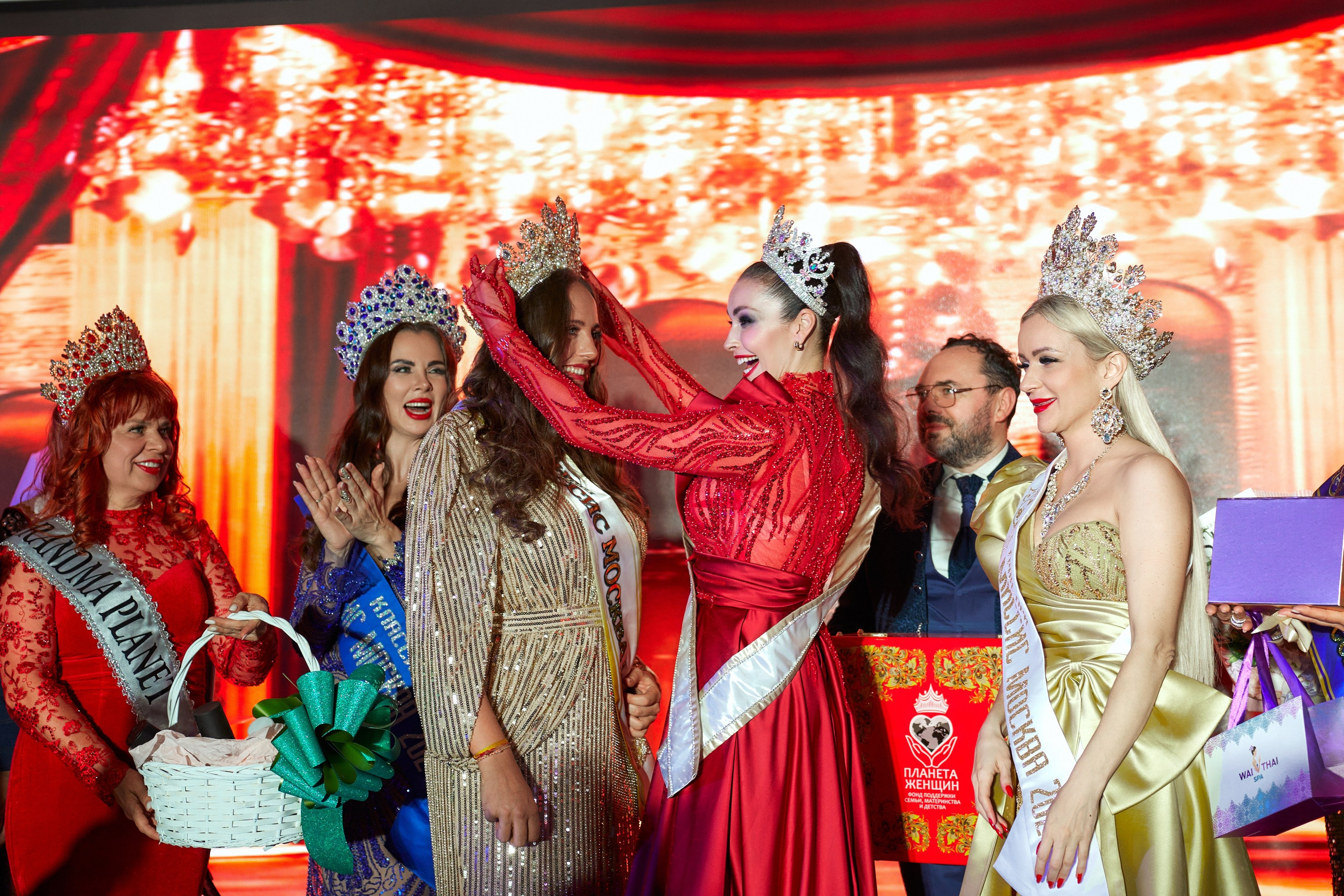 Миссис Москва 2025. Александр Падежов — фотограф в Москве | Репортаж, бизнес, студия, свадьбы, семья