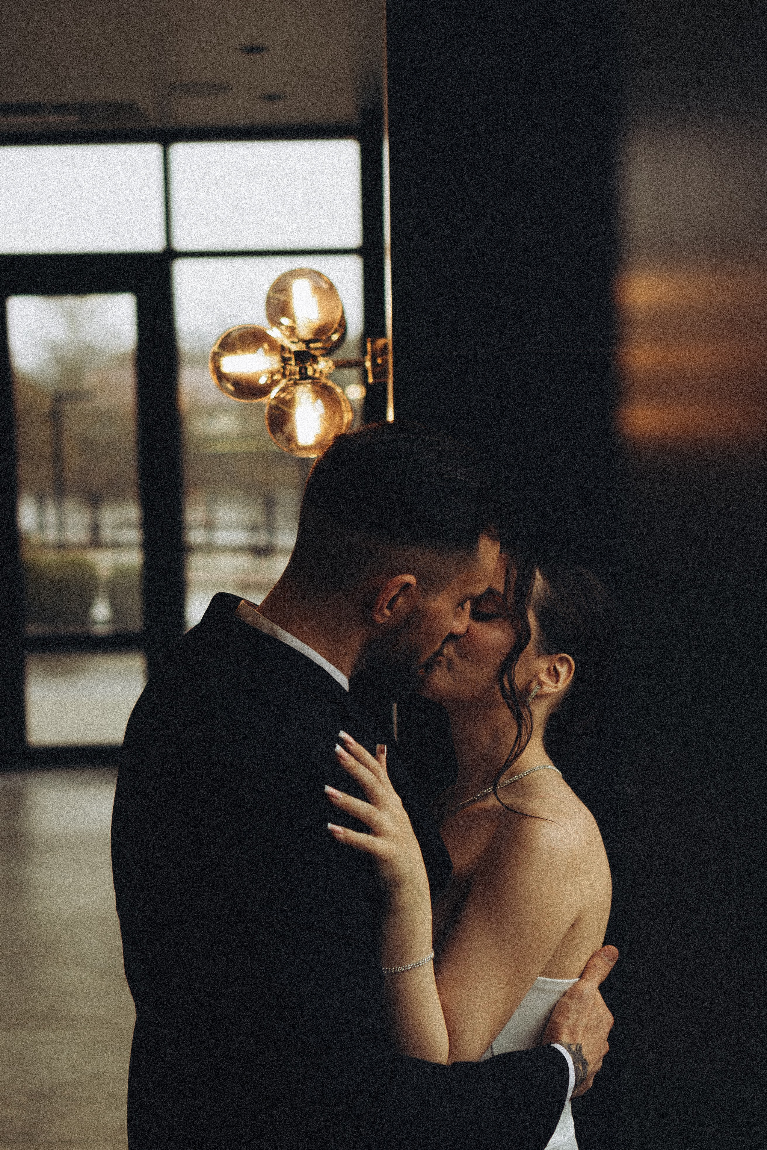 СВАДЕБНАЯ СЬЕМКА СБОРОВ ЖЕНИХА И НЕВЕСТЫ В ОТЕЛЕ И ТАКЖЕ ФОТОСЕССИИЯ В ОТЕЛЕЕ МЕГАПОЛИС БРЯНСК. Профессиональный фотограф, Санкт-Петербург — Виктория Богомолова