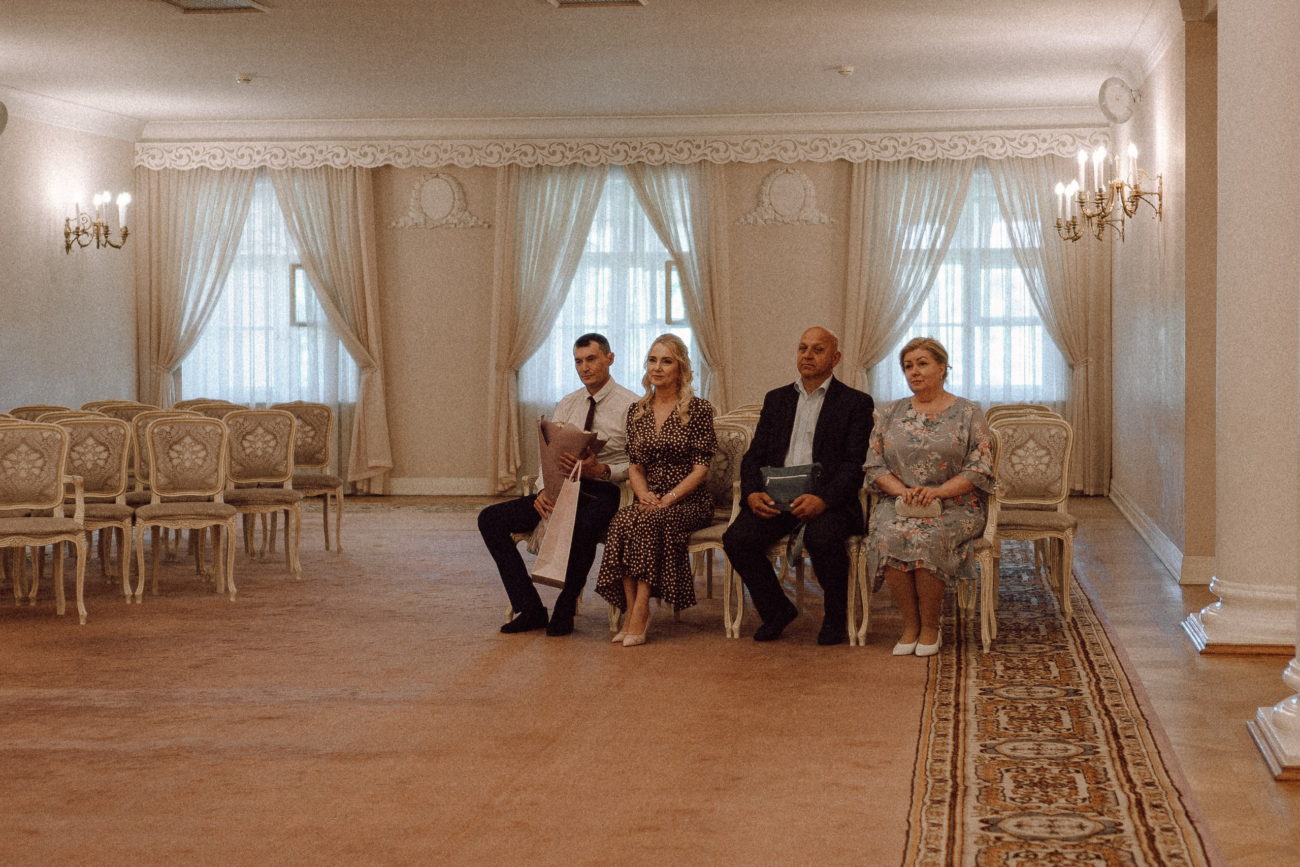 СВАДЕБНАЯ ФОТОСЕСИСИЯ В ГОРОДЕ ПУШКИН. Профессиональный фотограф, Санкт-Петербург — Виктория Богомолова