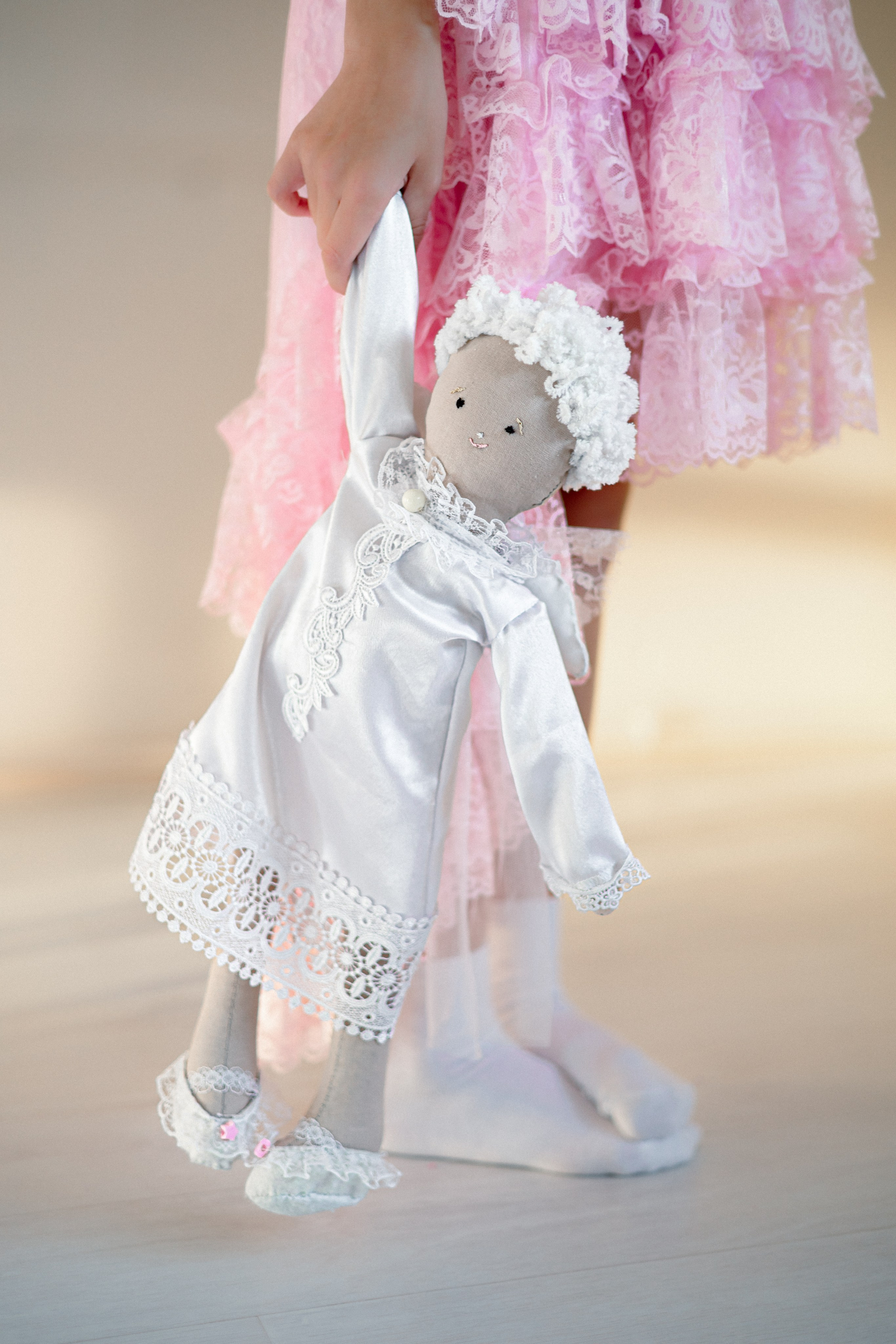 Интерьерная кукла Рождественский Ангел. Школа для девочек во Владивостоке — Само Совершенство