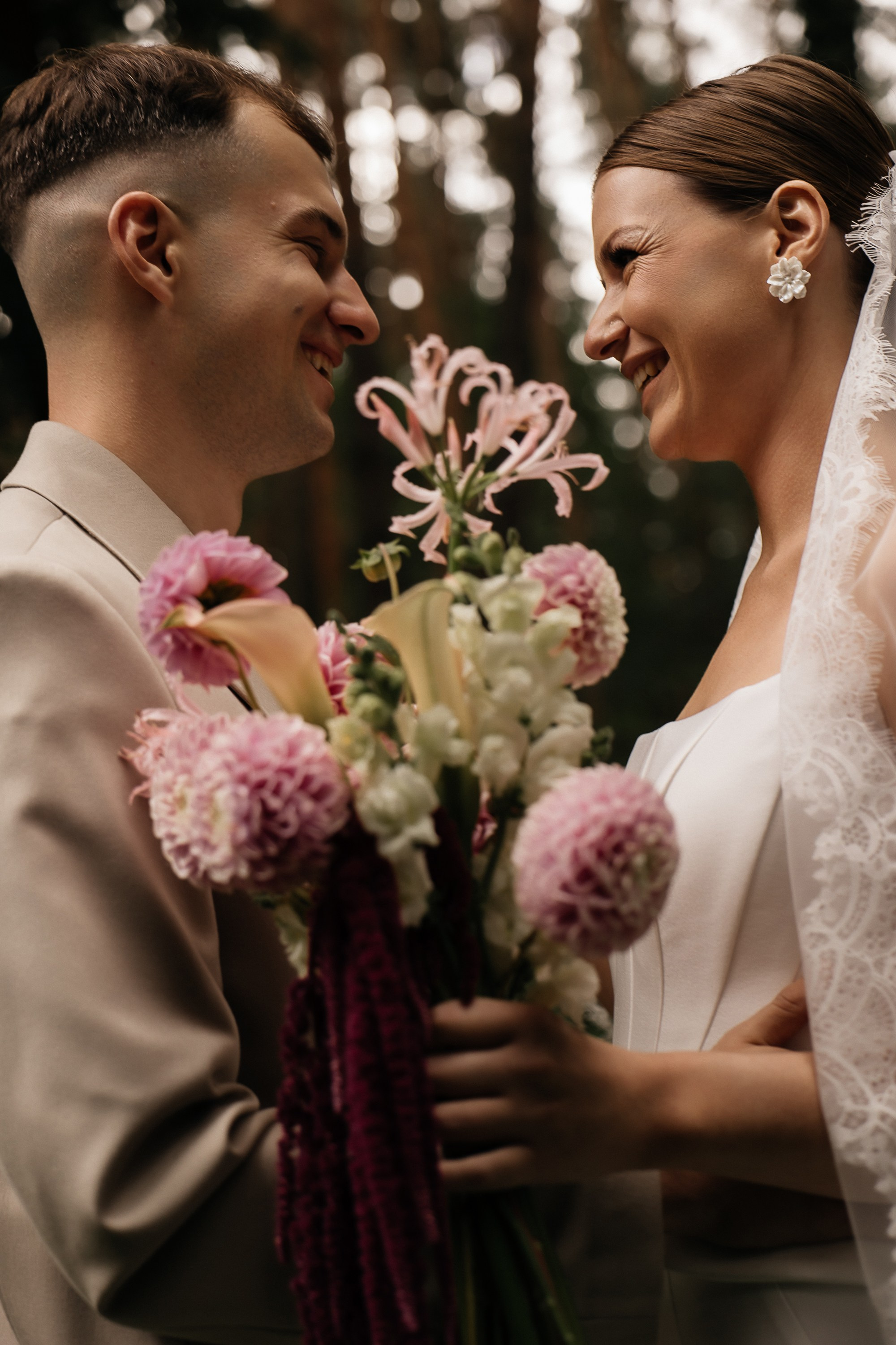Свадьбная фотосессия в отеле Кронон (Гродно, Беларусь). Свадебный и семейный фотограф Виолетта Сидельникова. Краснодар, Россия, Беларусь, Европа