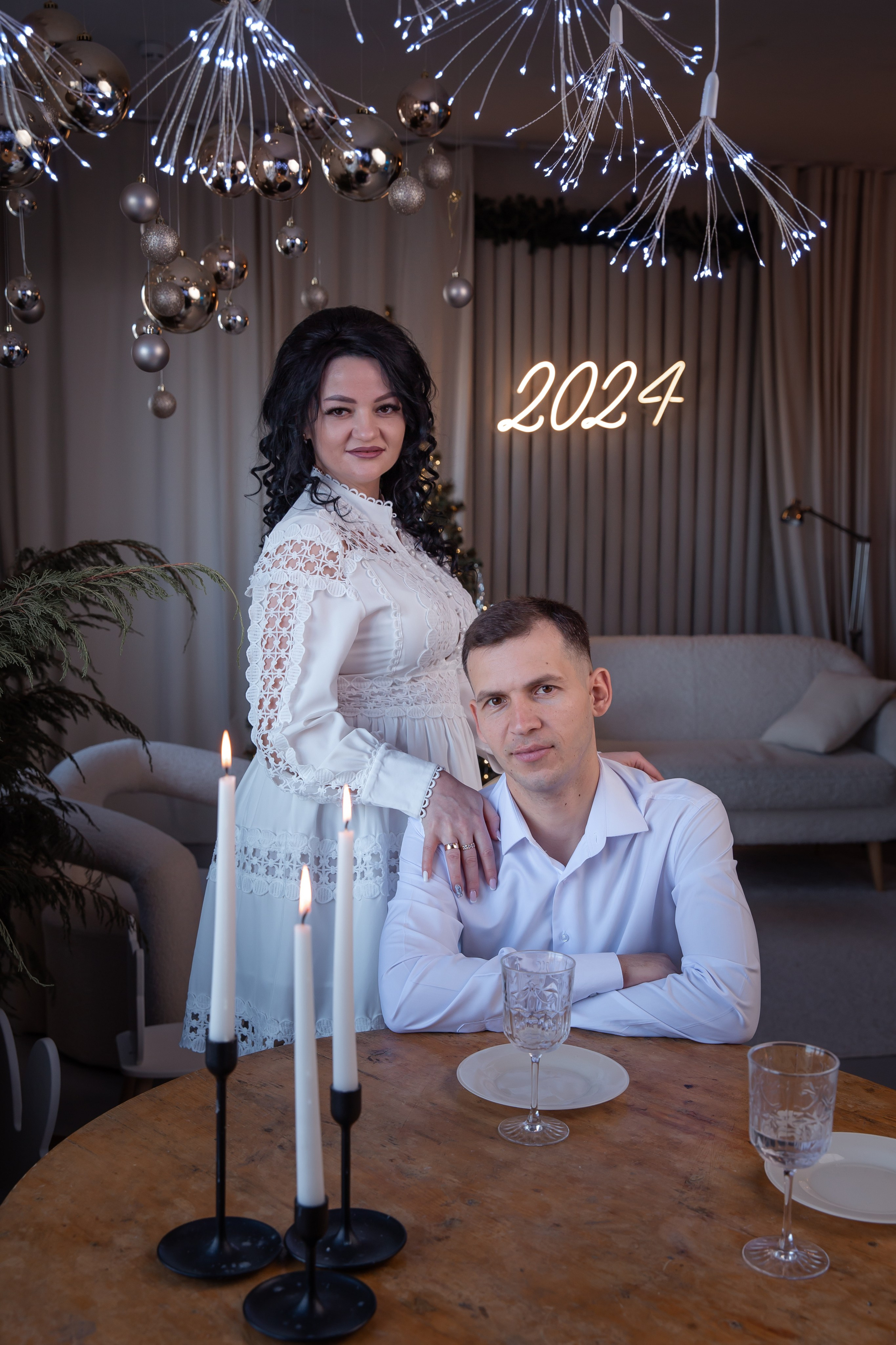 Семейная новогодняя фотосессия. Фотограф Любава Колесник. Выпускные альбомы в Крымском районе