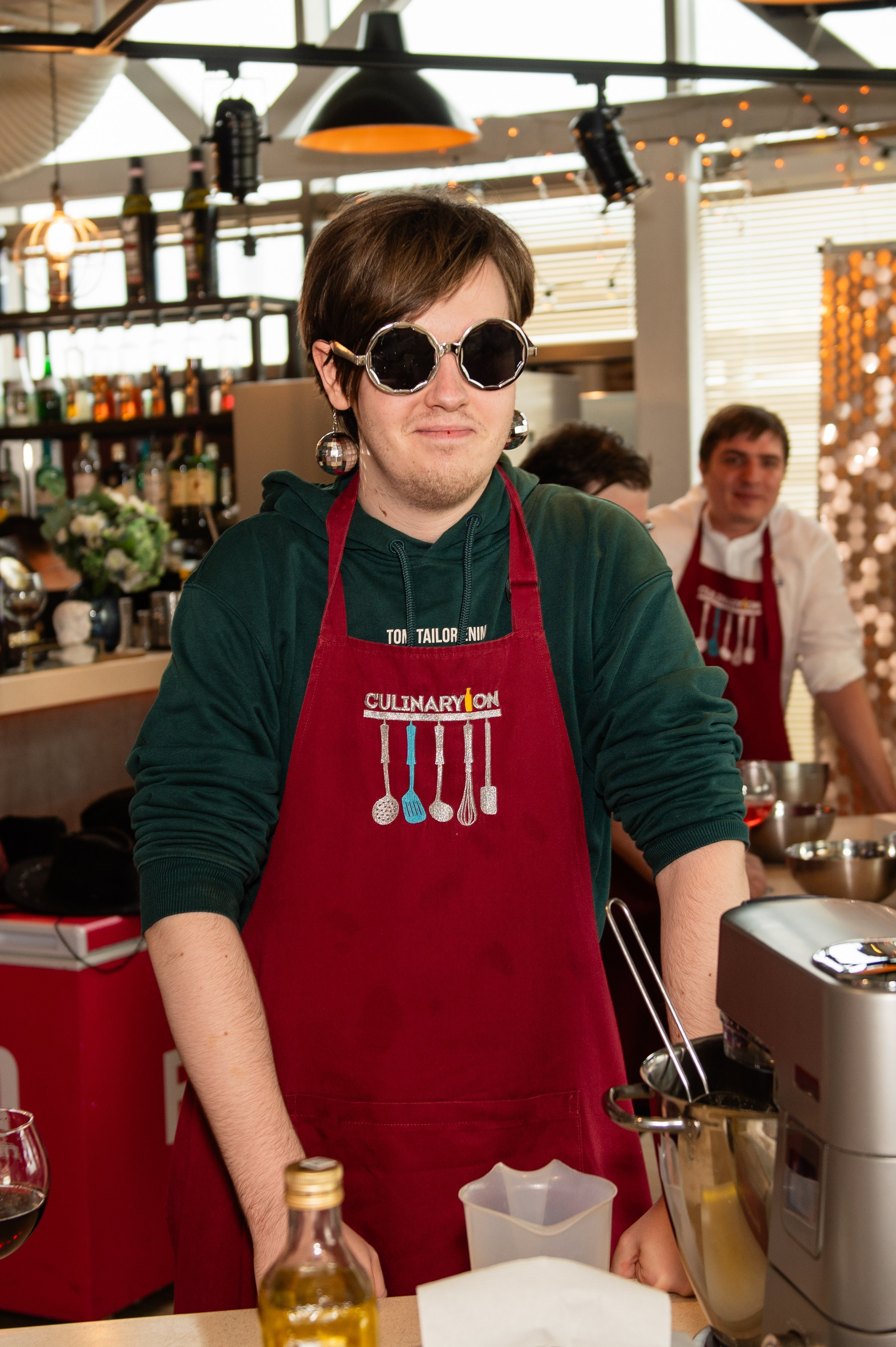 Корпорат теле 2. Профессиональный фотограф в Москве Александра Харламова