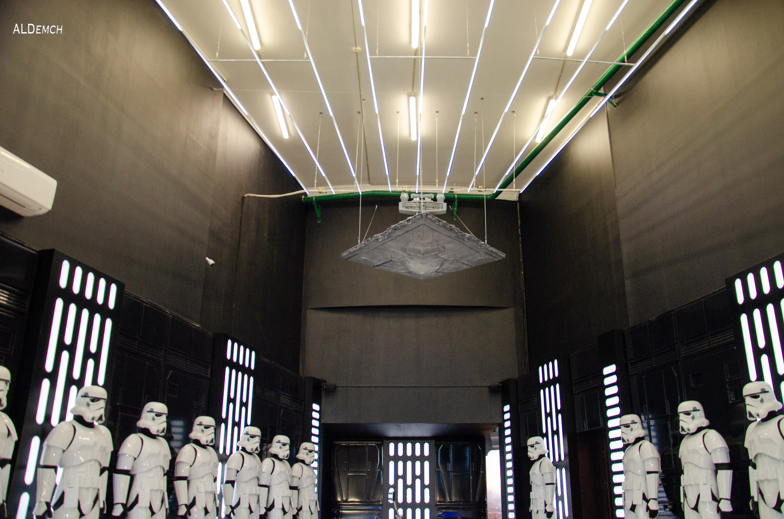 Фотосессия на ВДНХ косплей выставки по звёздным войнам