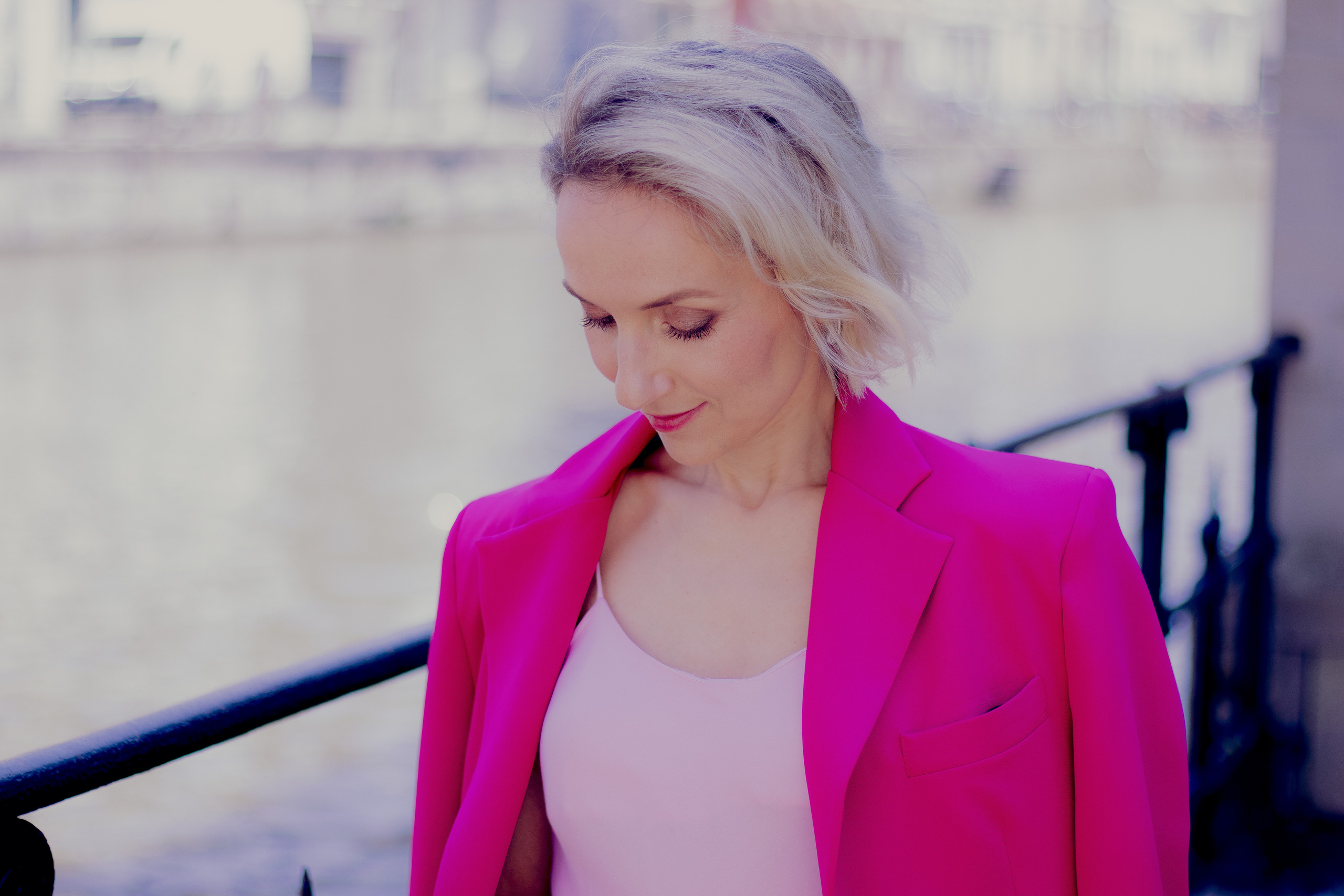 Portrait shoot in Ghent with Anna. Family, Children and Business photographer in Belgium