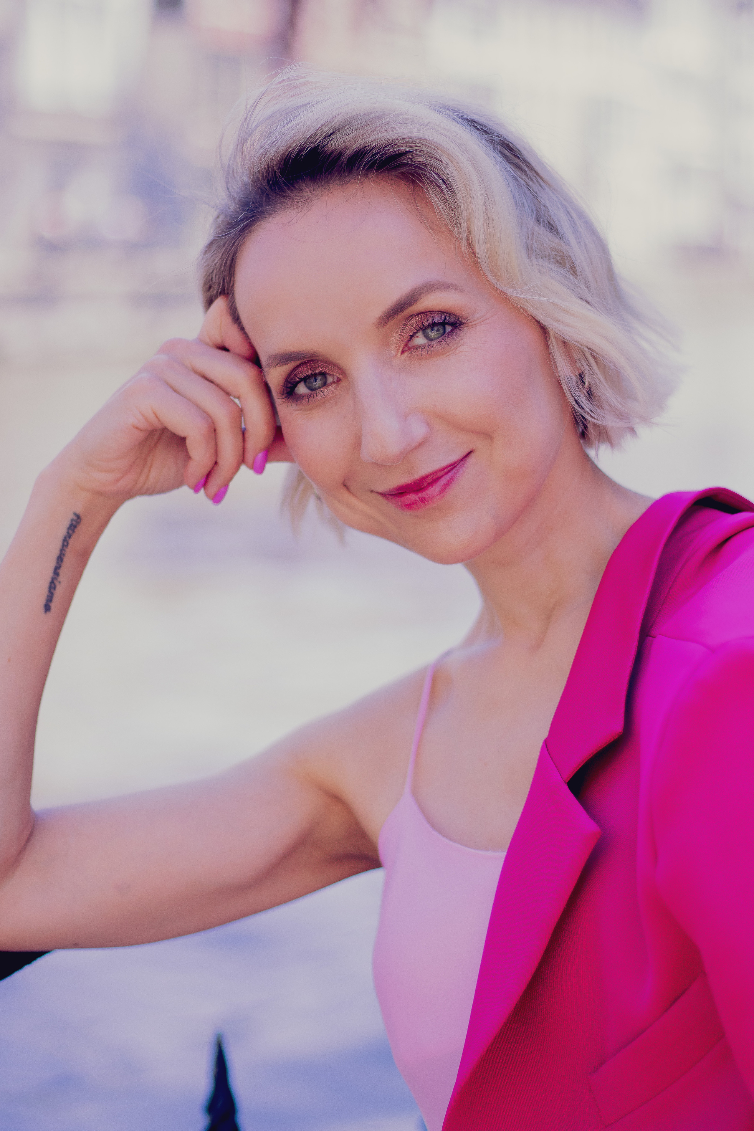 Portrait shoot in Ghent with Anna. Family, Children and Business photographer in Belgium