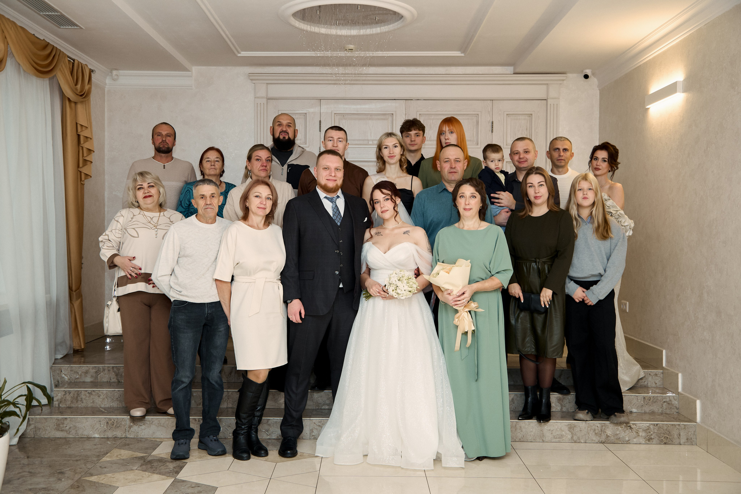Илья и Ирина. Цент. Загс. Оперный театр 24.10.2026. Индивидуальный фотограф Новосибирск Настя