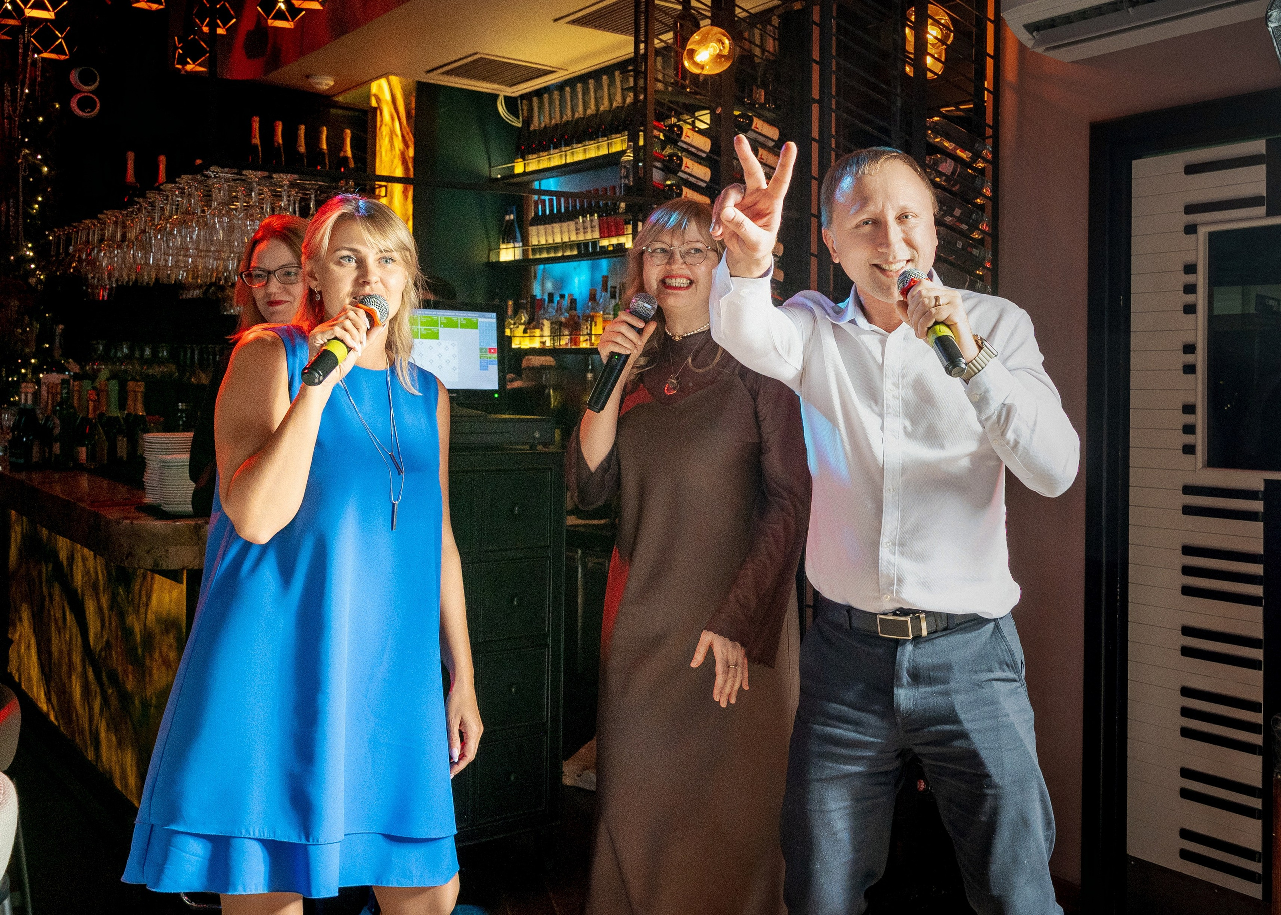 РЕПОРТАЖ МЕРОПРИЯТИЙ. Фотограф мероприятий в Москве Кира Секира