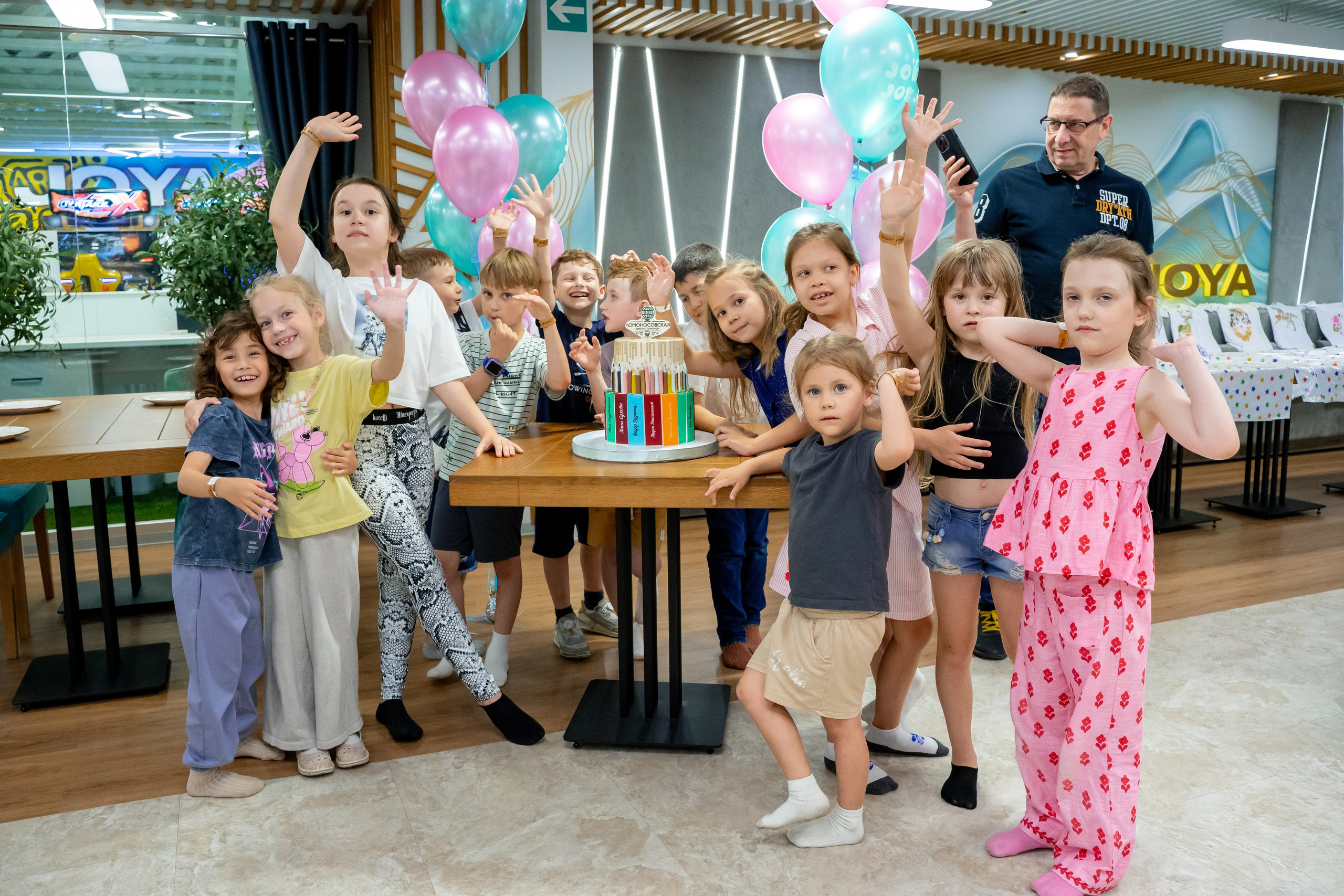 Выпускной Пиццерия. Фотограф Казакова Анастасия