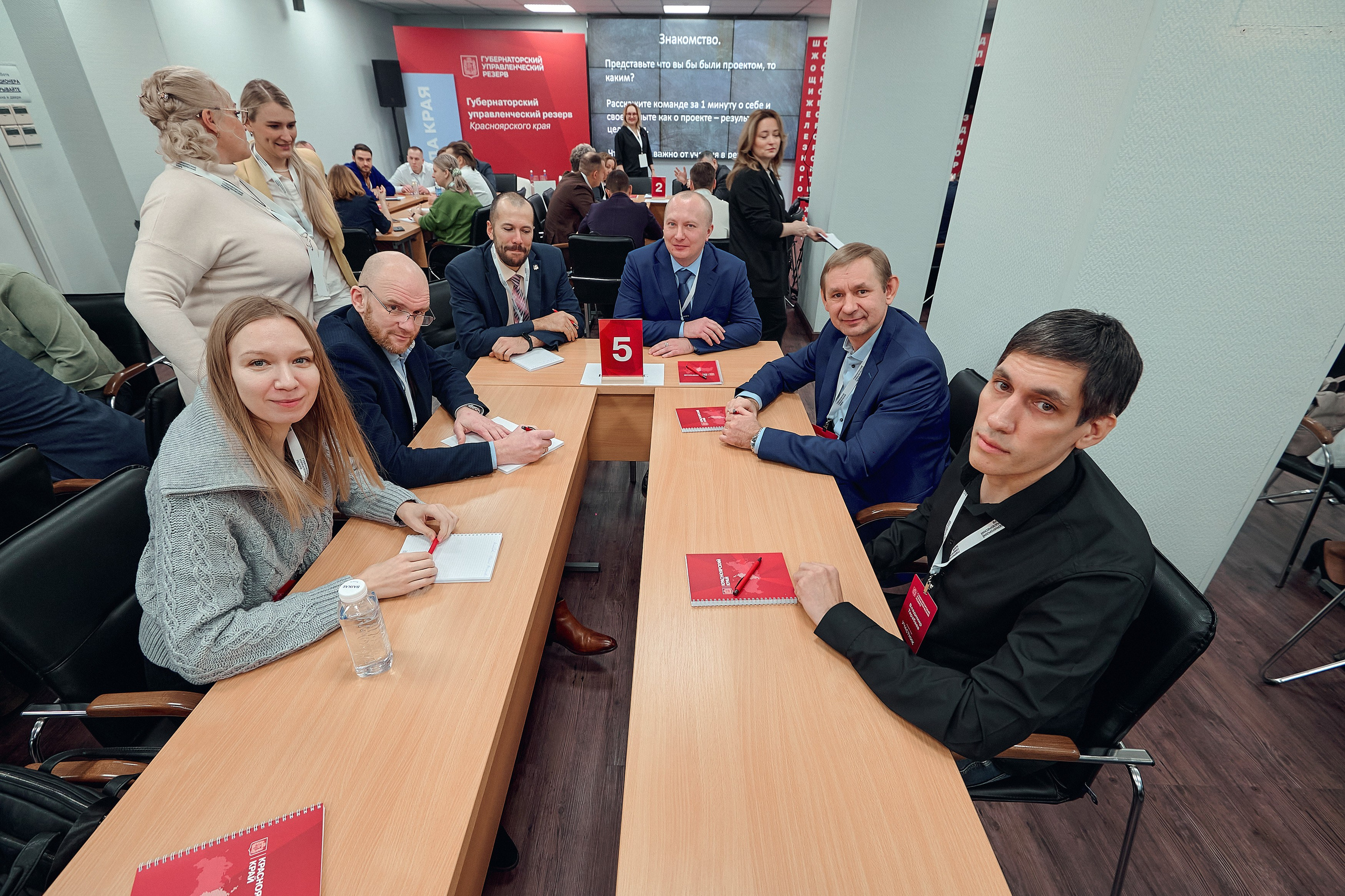 Встреча губернатора Красноярского края Котюкова Михаила Михайловича. Фотограф Яковлев Роман — Красноярск