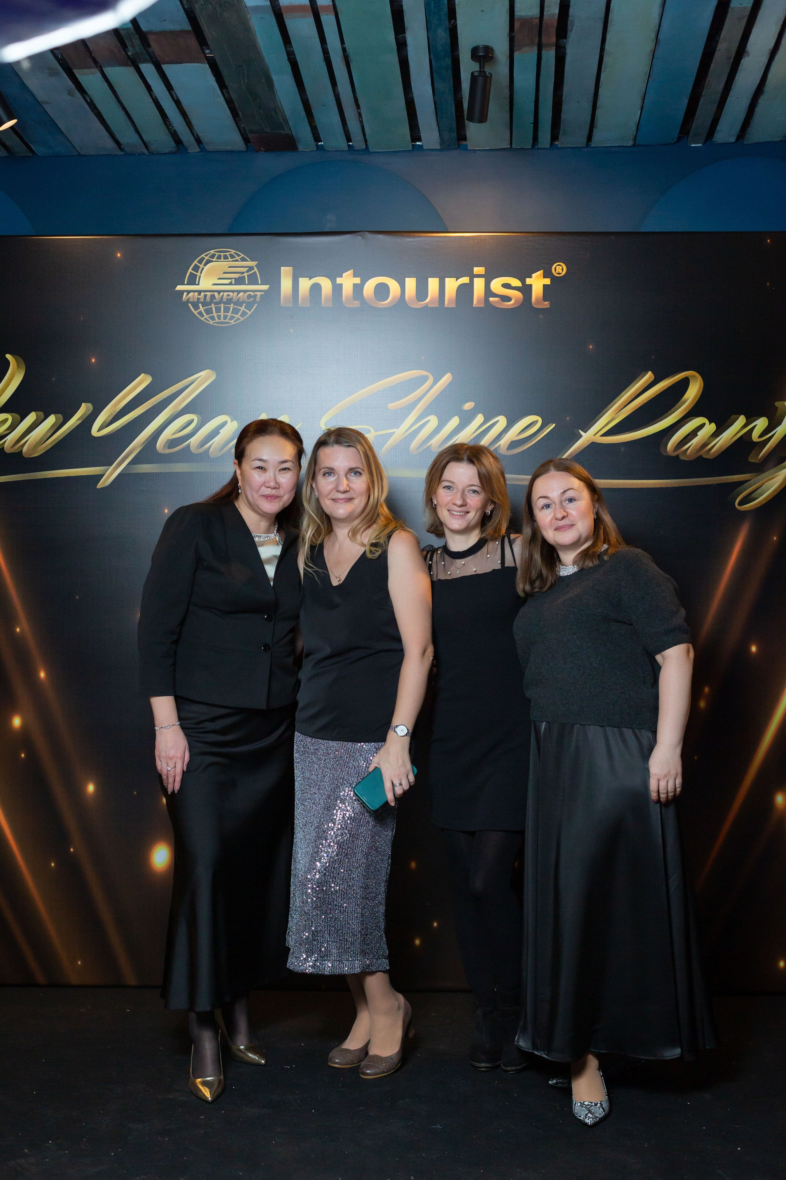 Корпоратив ресторан Времена года Москва. Семейный и детский фотограф Анна Петракова