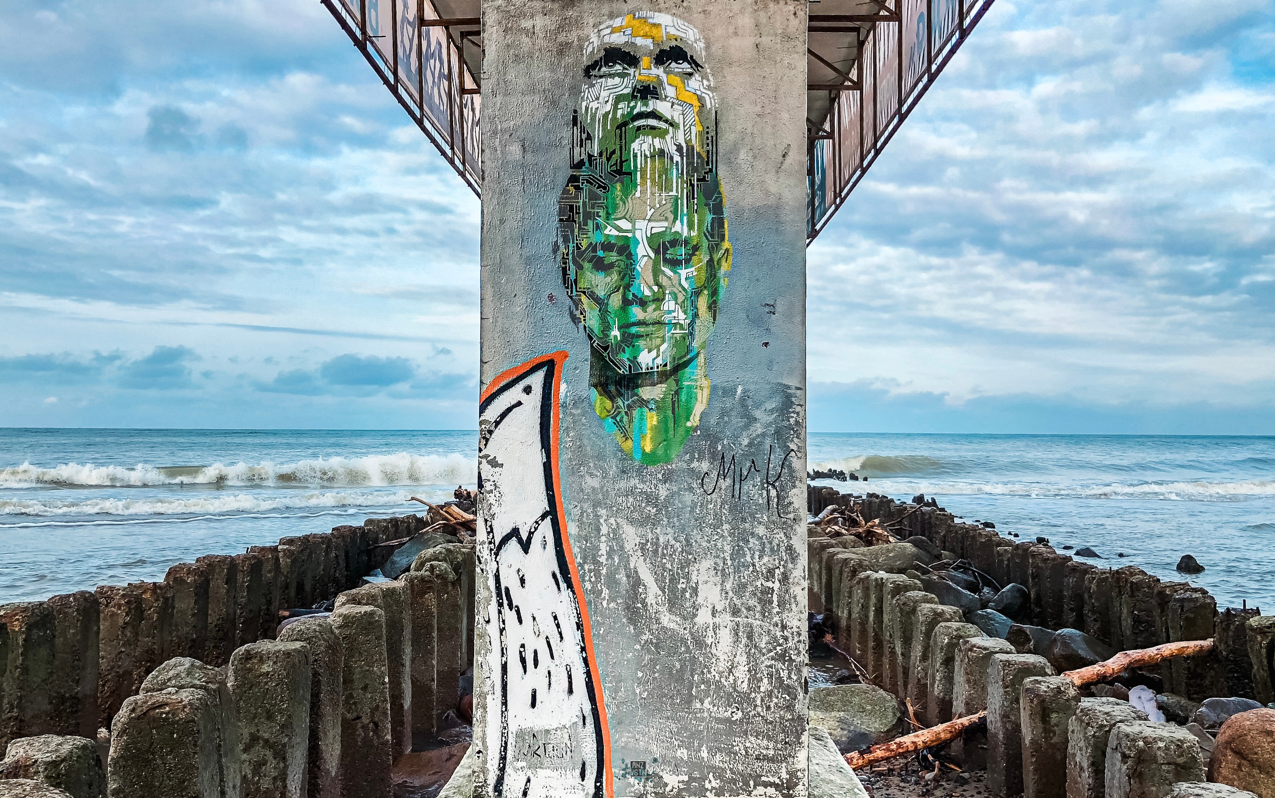 Koenigsberg. M. Neizvestniy — уличная и спортивная фотография