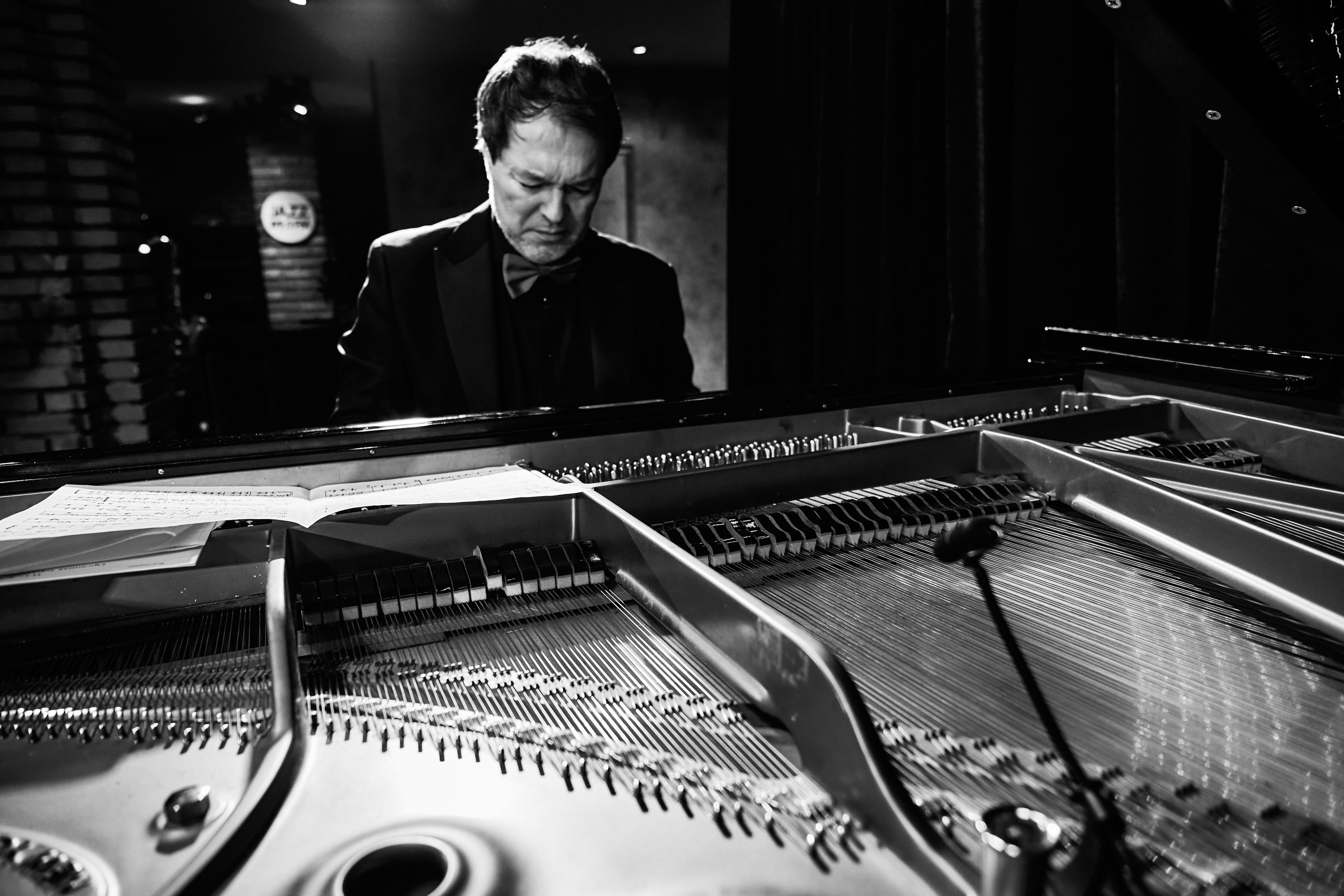 Бэкстейдж для джазовой группы «4 Brothers». Главная